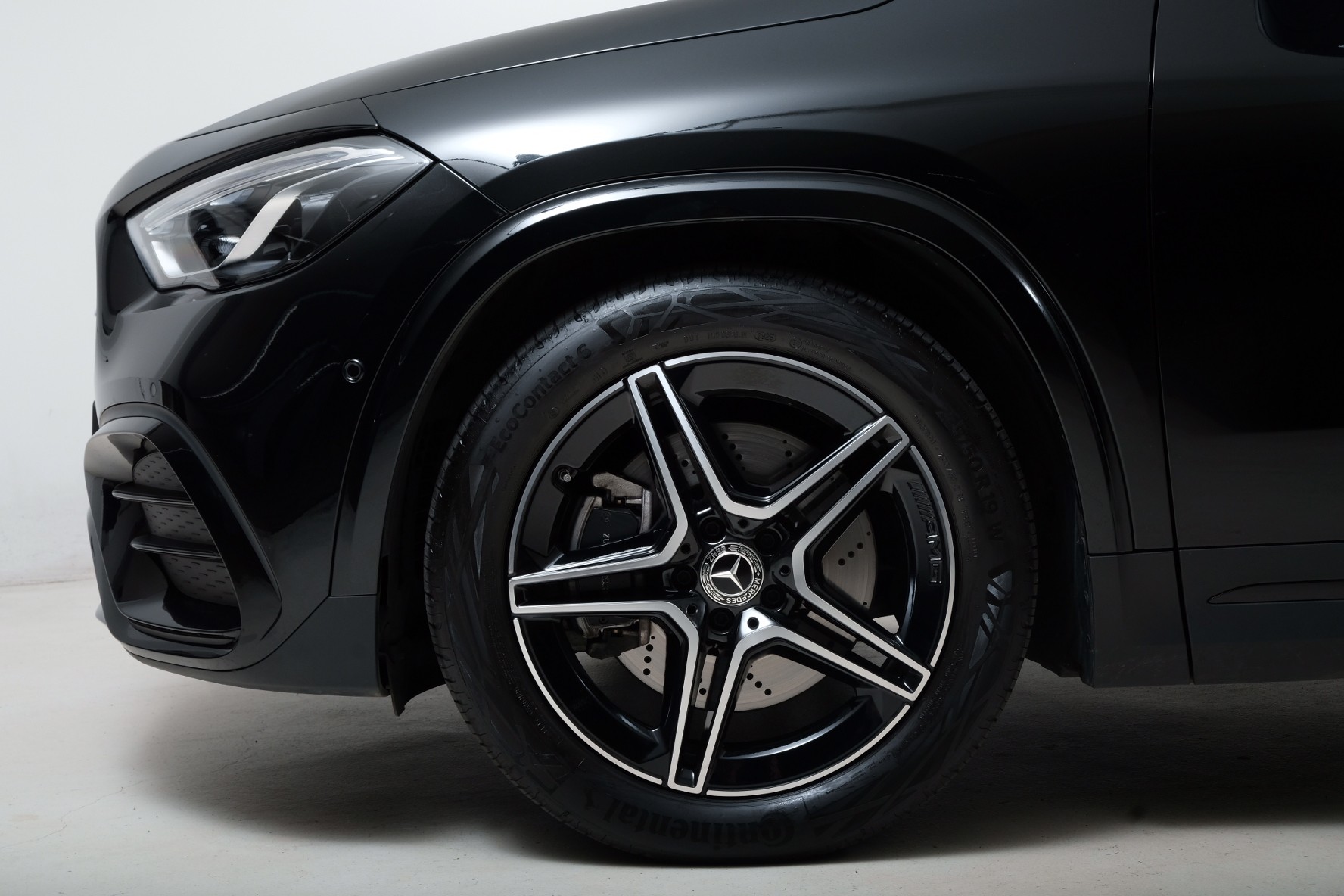 MERCEDES-BENZ GLA 250 4Matic 8G-DCT Swiss Star - 3