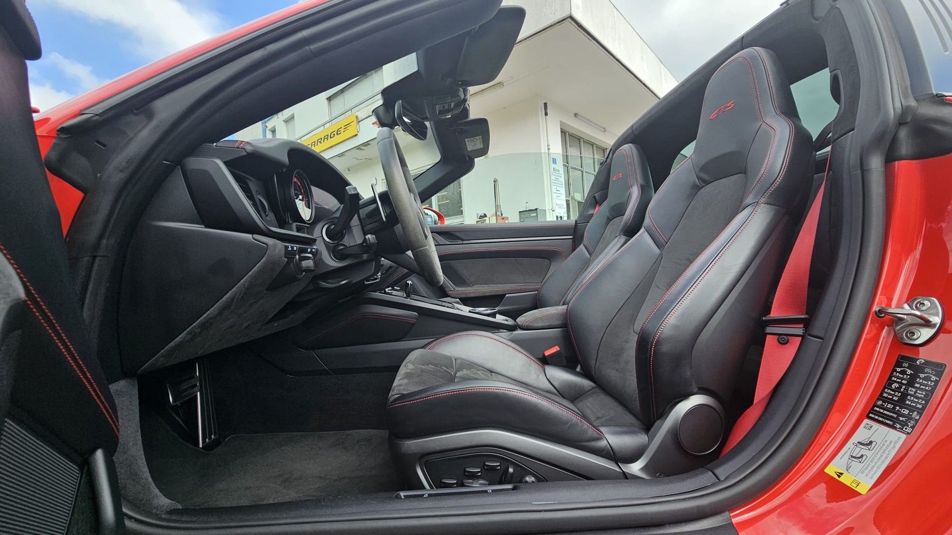 PORSCHE 911 Targa 4 GTS PDK - 10