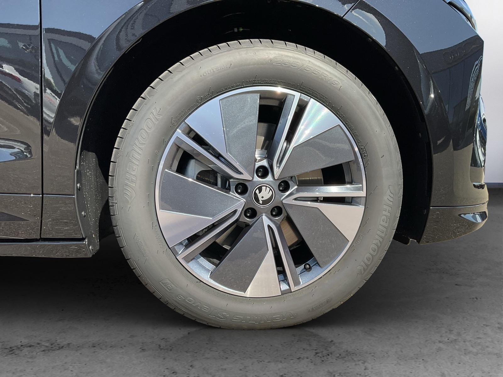 SKODA Enyaq 85 Selection - 13