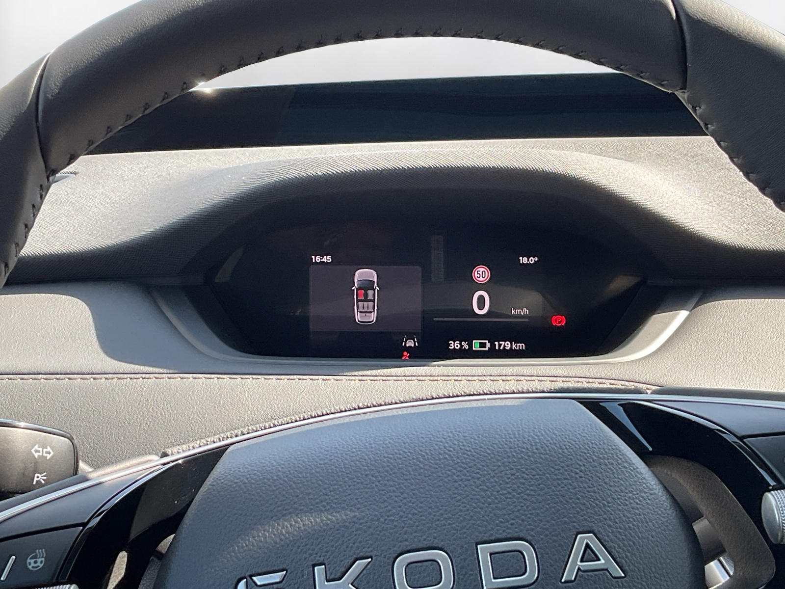 SKODA Enyaq 85 Selection - 8