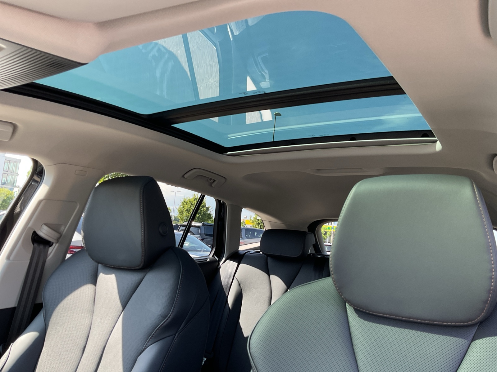 SKODA Enyaq 85 Selection - 15