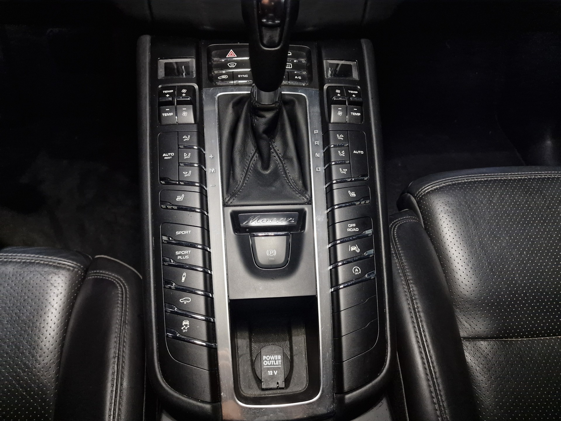 PORSCHE Macan Turbo PDK 8x Alu 24Mt Gara - 22