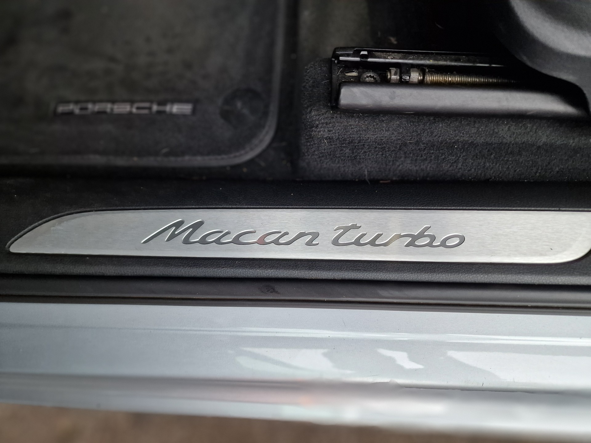 PORSCHE Macan Turbo PDK 8x Alu 24Mt Gara - 14