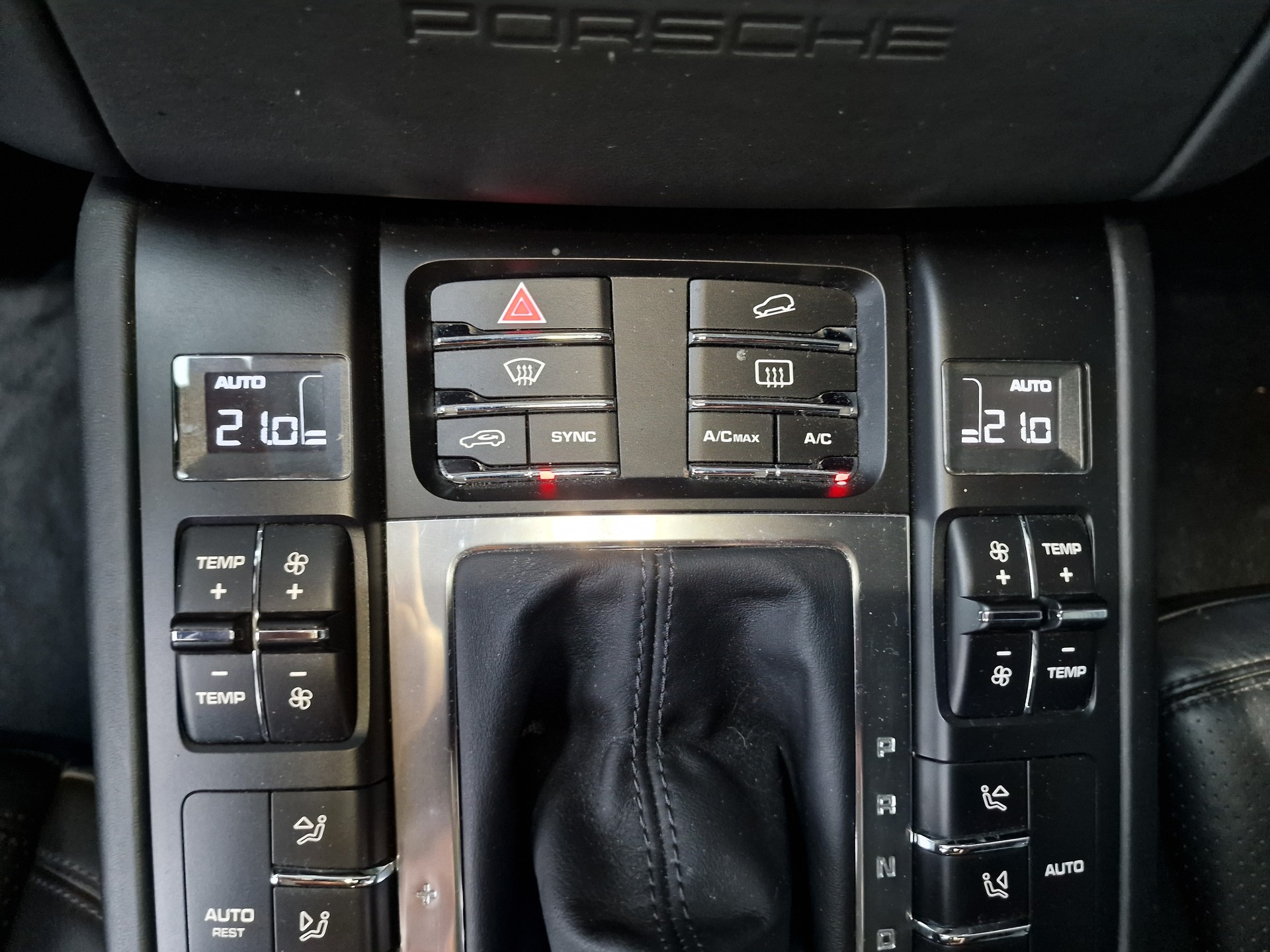 PORSCHE Macan Turbo PDK 8x Alu 24Mt Gara - 23