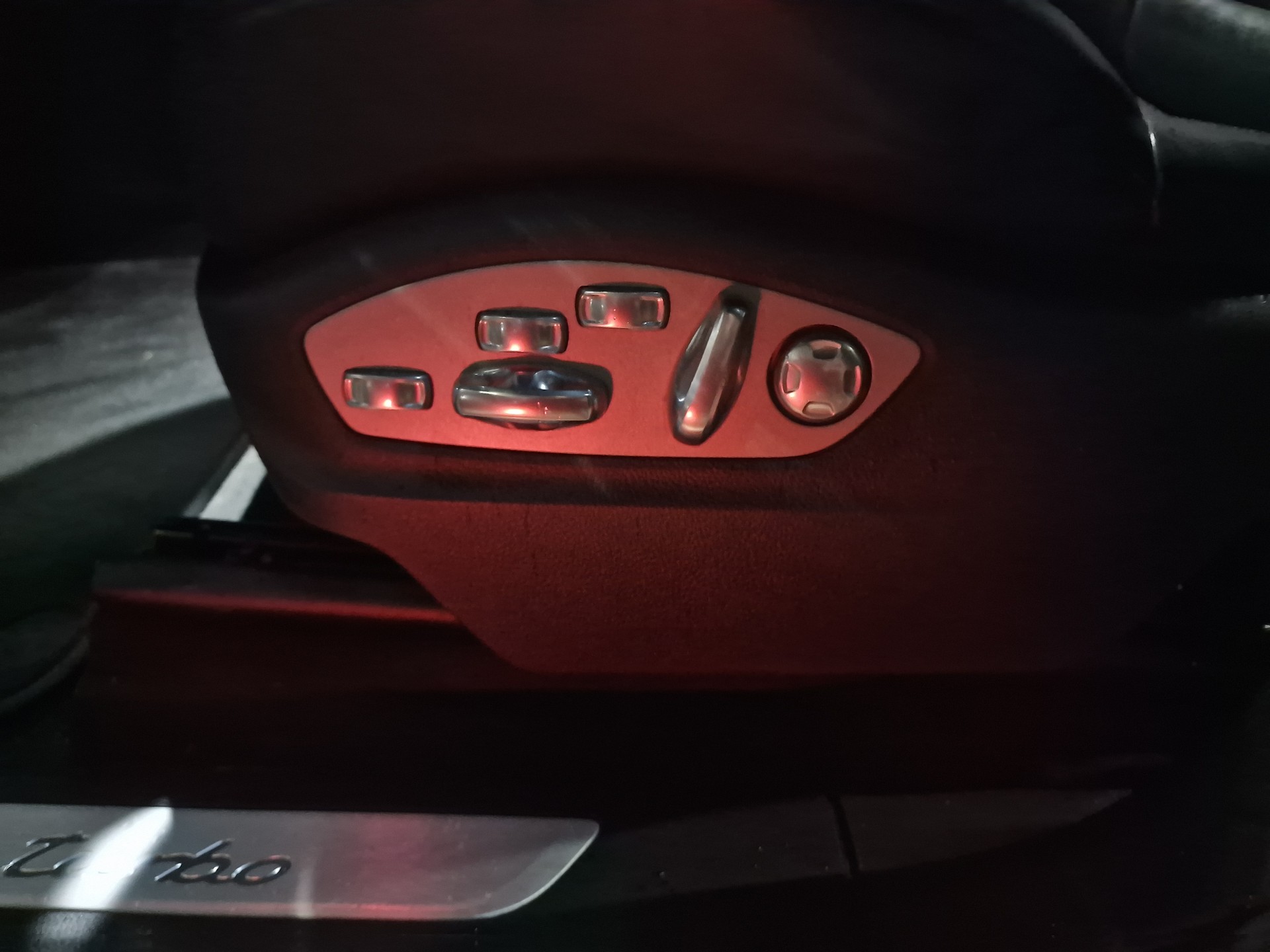 PORSCHE Macan Turbo PDK 8x Alu 24Mt Gara - 13