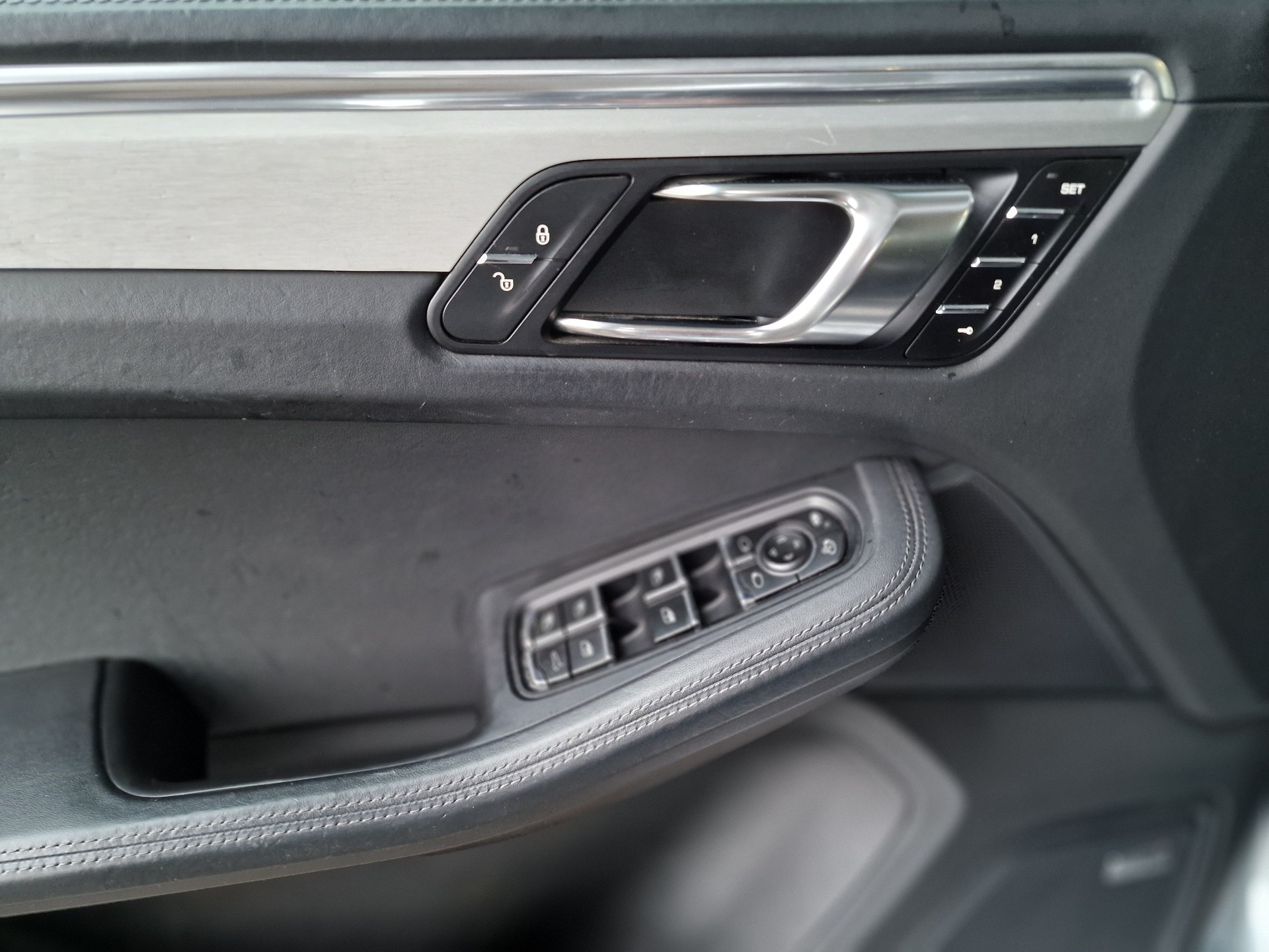 PORSCHE Macan Turbo PDK 8x Alu 24Mt Gara - 26