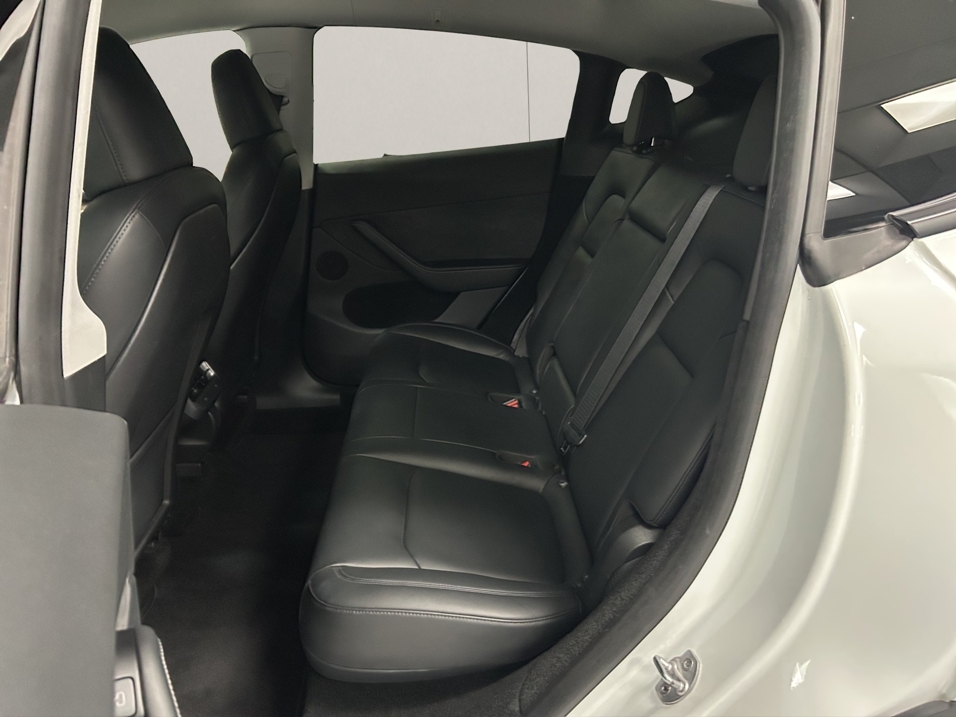 TESLA Model Y Performance - 7