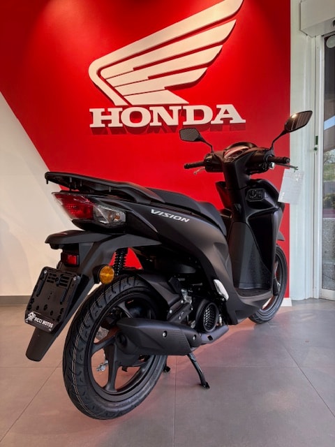 HONDA NSC Vision 110 - 3