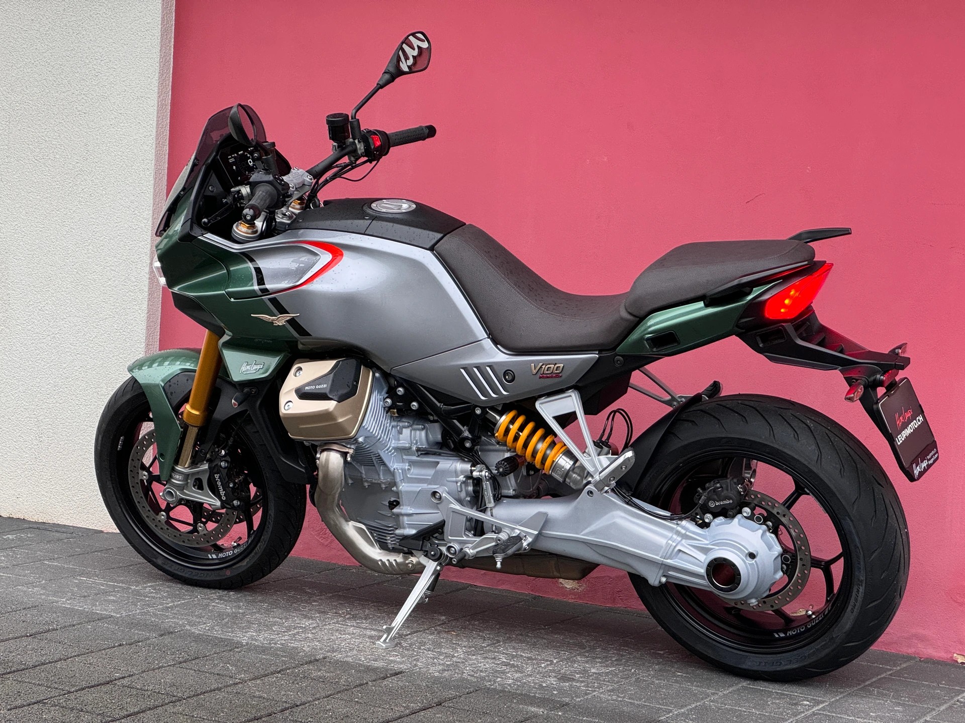 MOTO GUZZI V100 Mandello S - 16