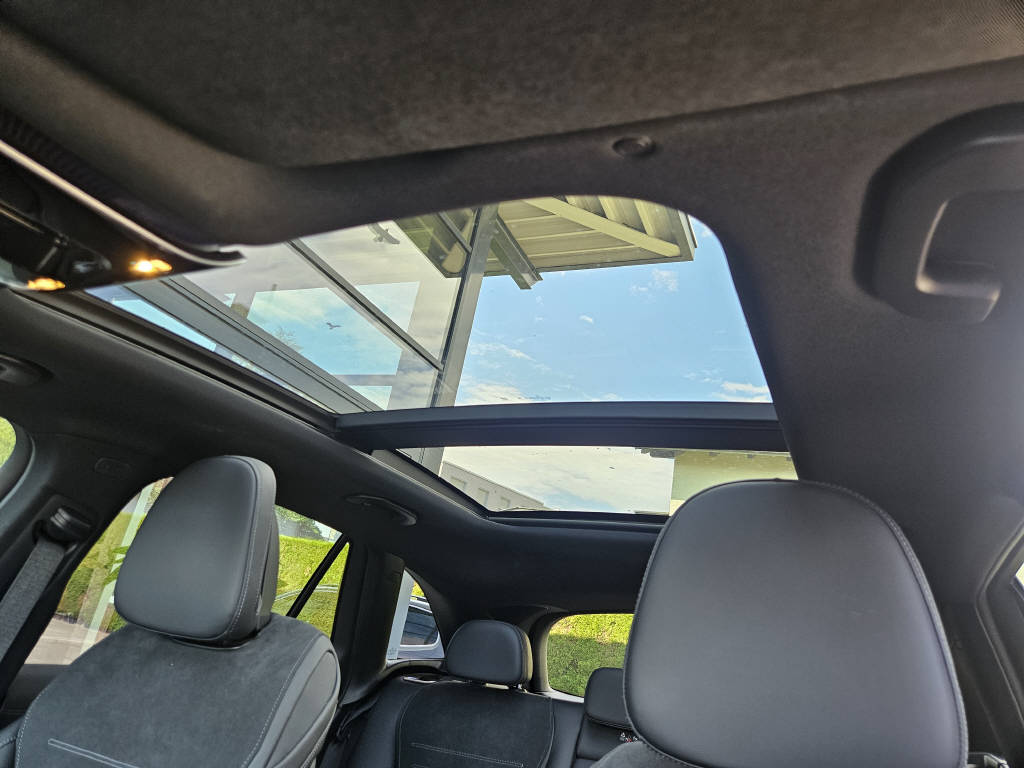MERCEDES-BENZ GLC 300 e 4Matic AMG Line - 5