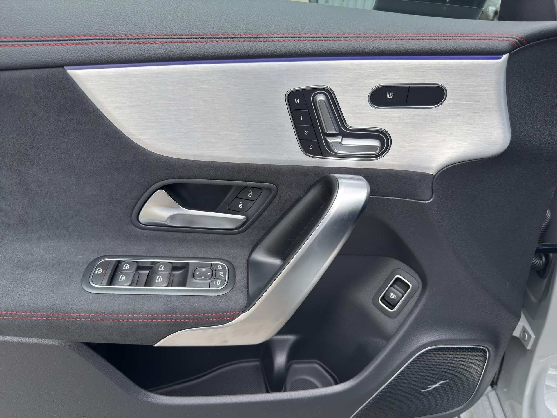 MERCEDES-BENZ CLA 35 AMG 4matic - 10