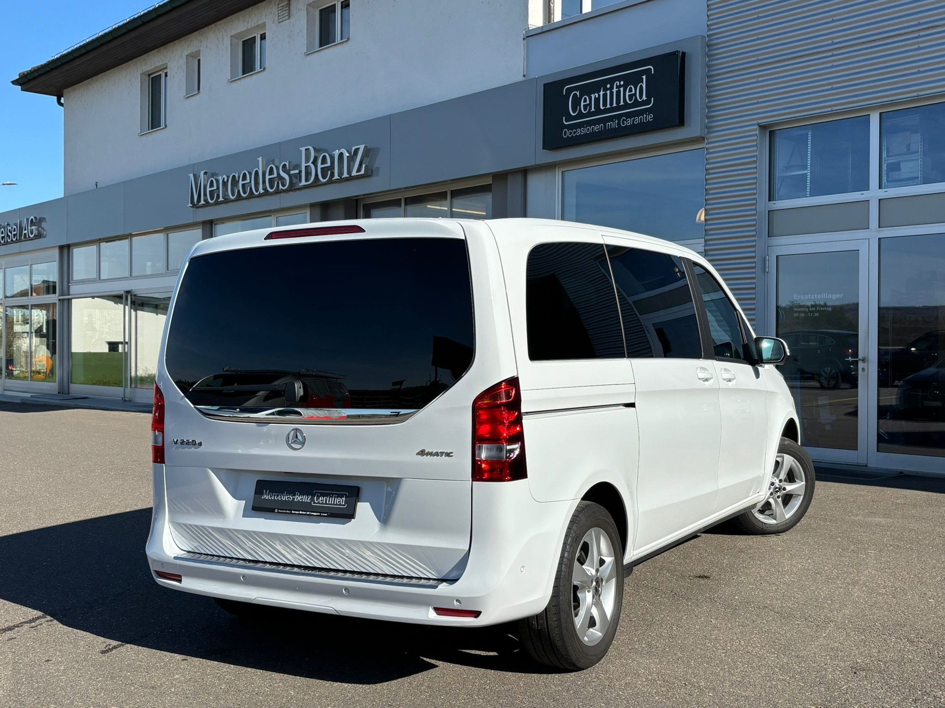 MERCEDES-BENZ V 220d kurz Van 4Matic - 4