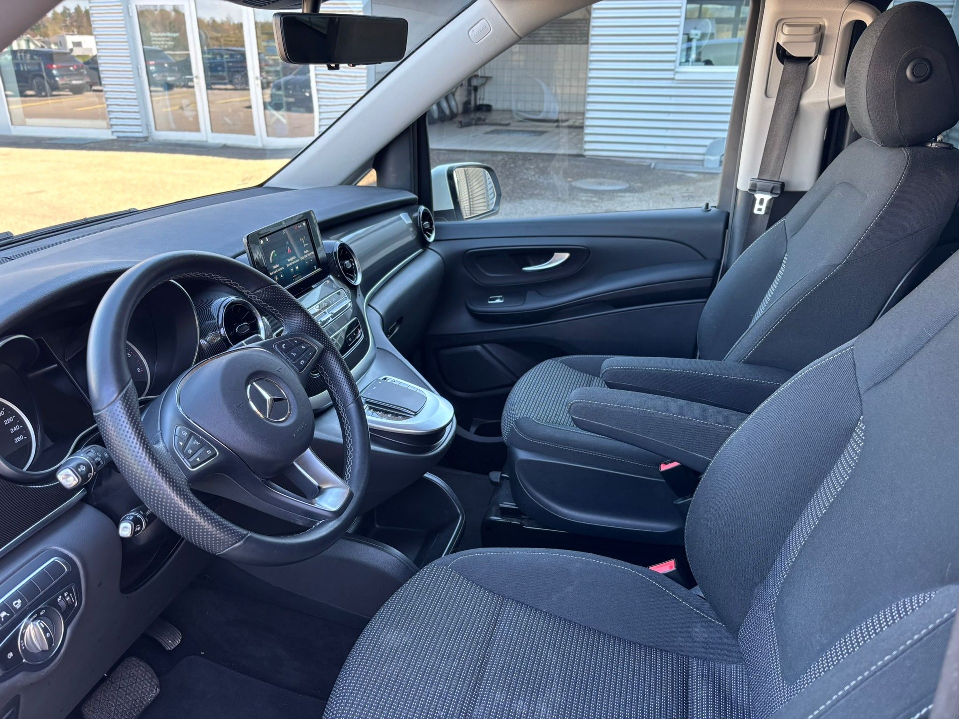 MERCEDES-BENZ V 220d kurz Van 4Matic - 7