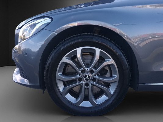 MERCEDES-BENZ C 250 d Swiss Star Avan4M - 6