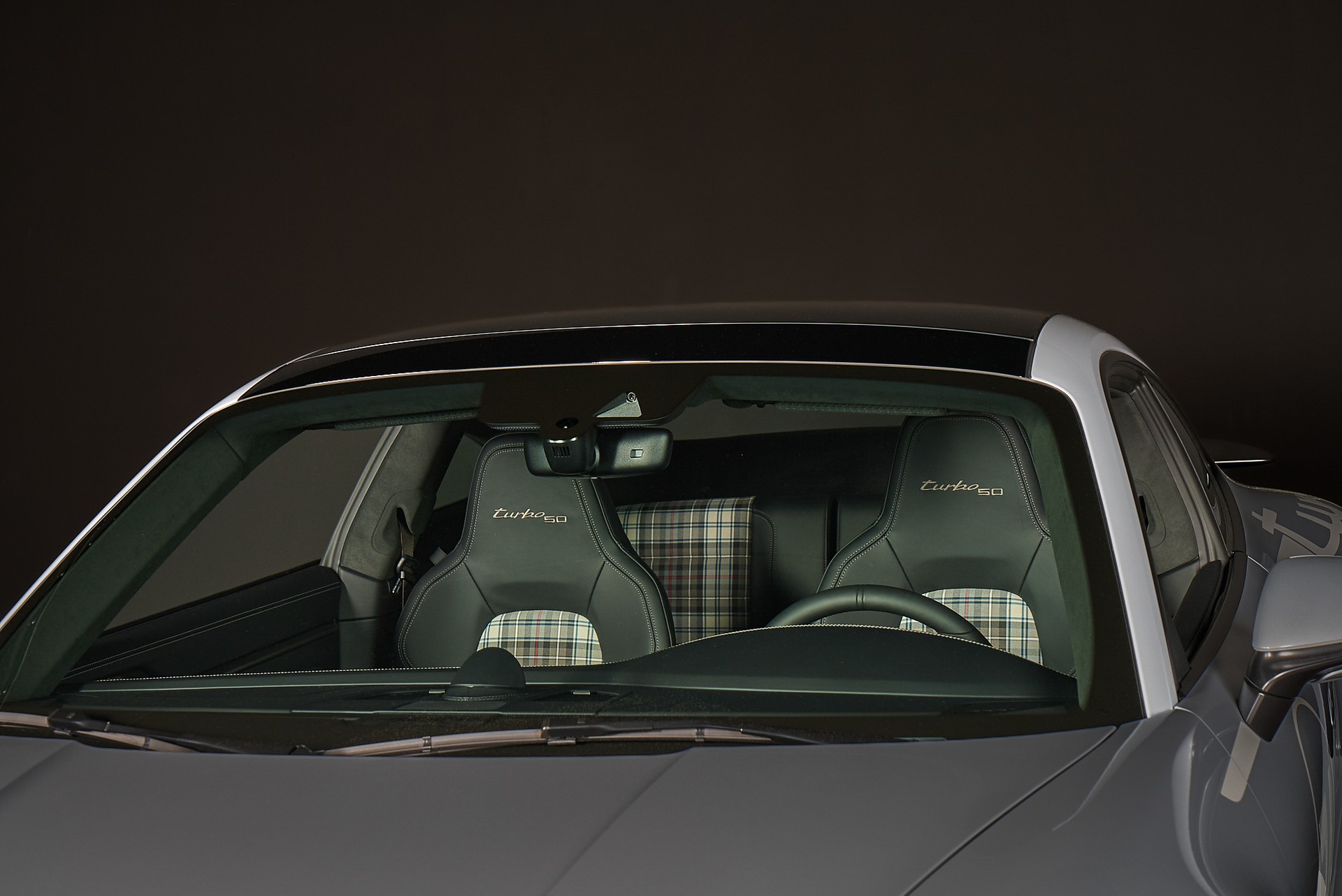 PORSCHE 911 Turbo 50 Jahre - 10