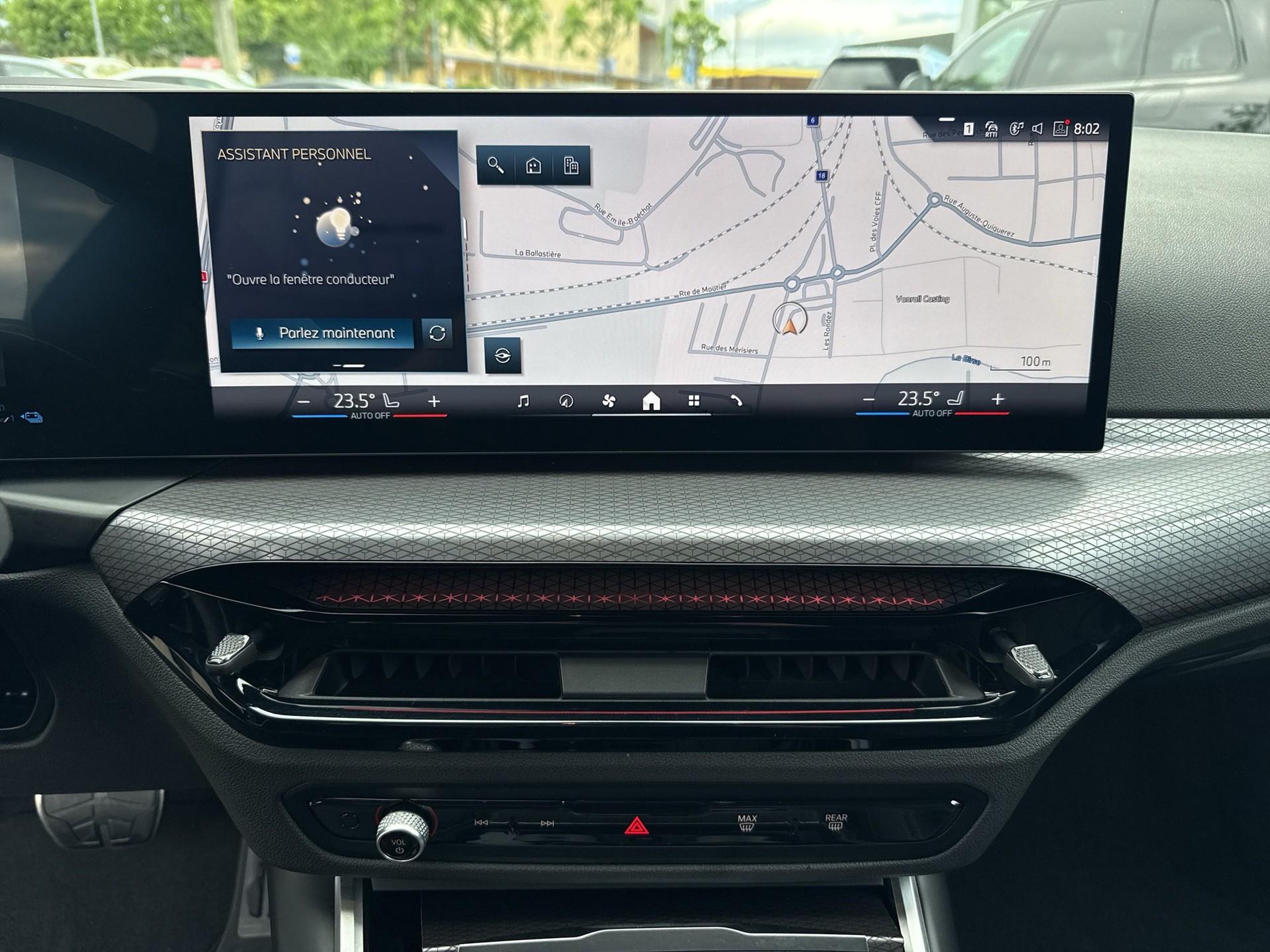 BMW 330e x DriveTouring Steptronic M Sport - 11