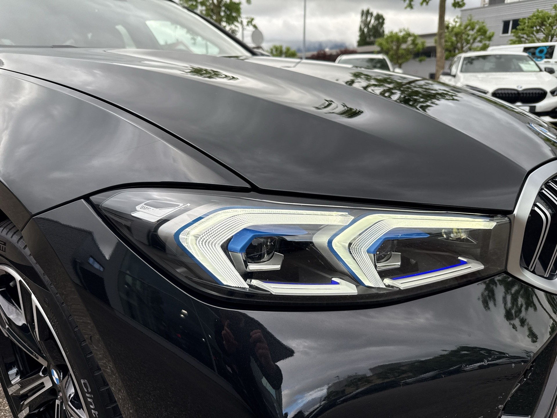 BMW 330e x DriveTouring Steptronic M Sport - 18