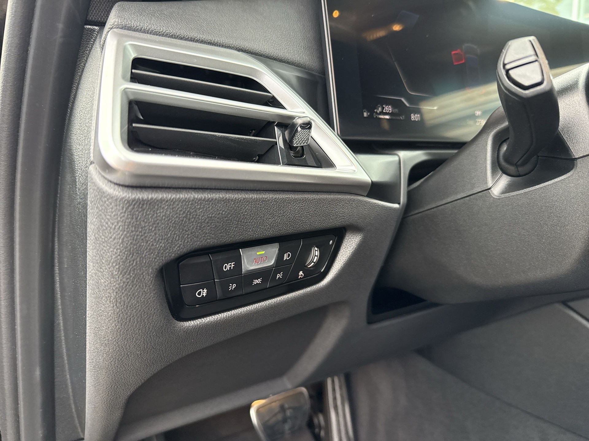 BMW 330e x DriveTouring Steptronic M Sport - 20