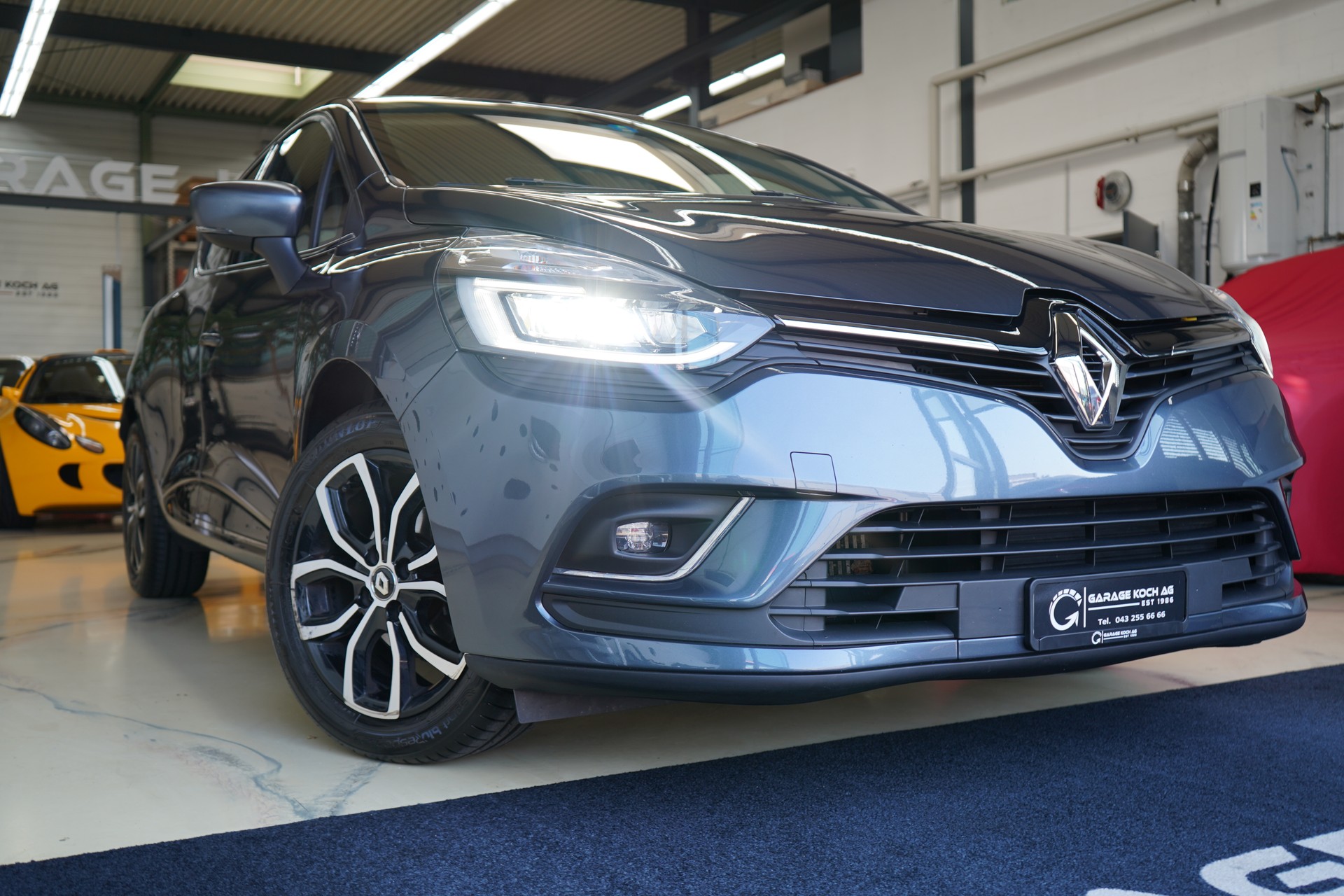RENAULT Clio 0.9 12V Intens - 12