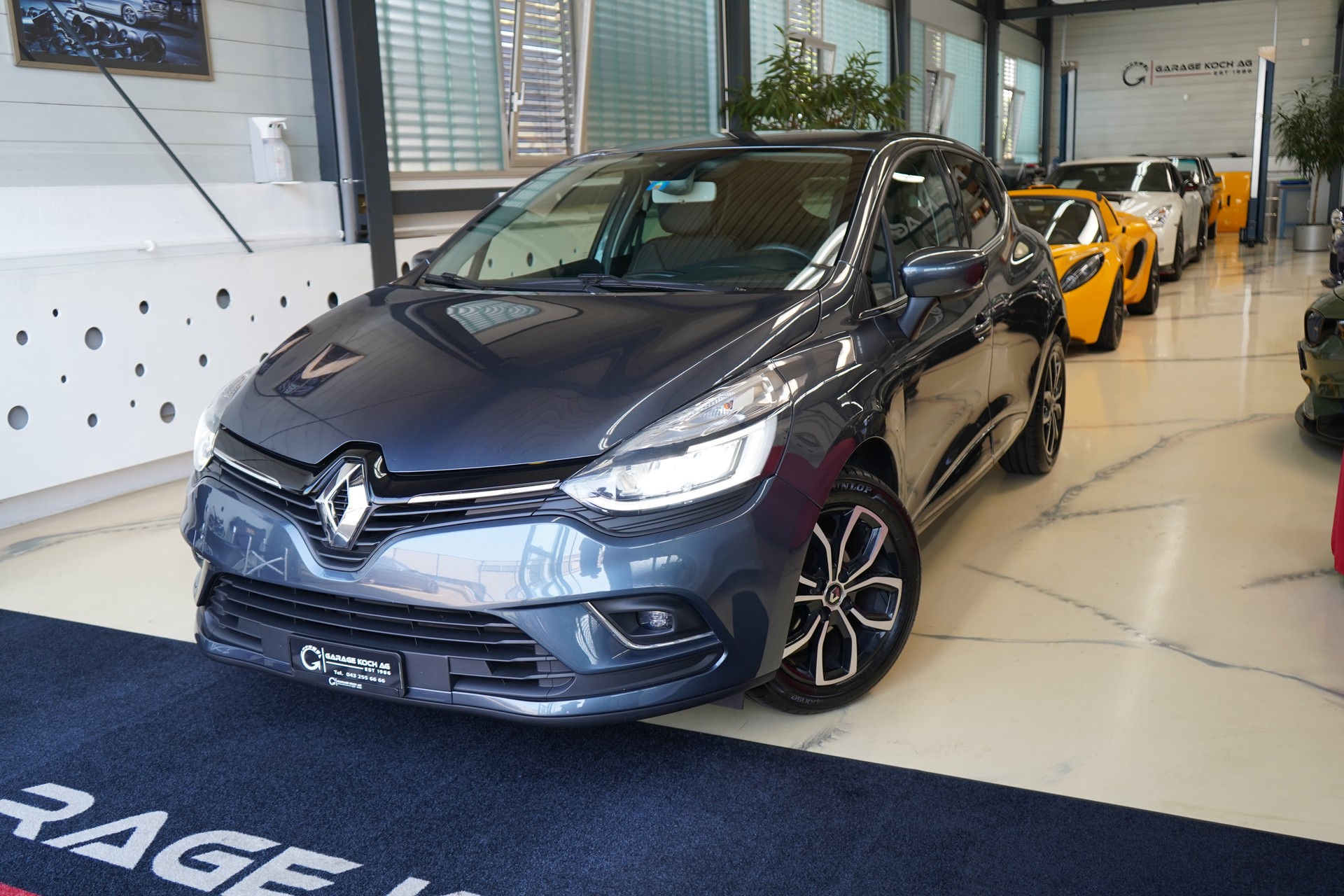 RENAULT Clio 0.9 12V Intens