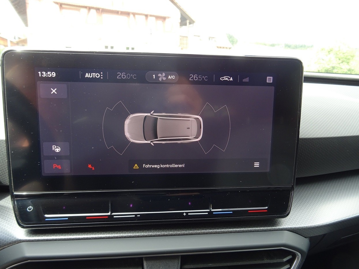 SEAT Leon ST 1.5 eTSI Style DSG - 8