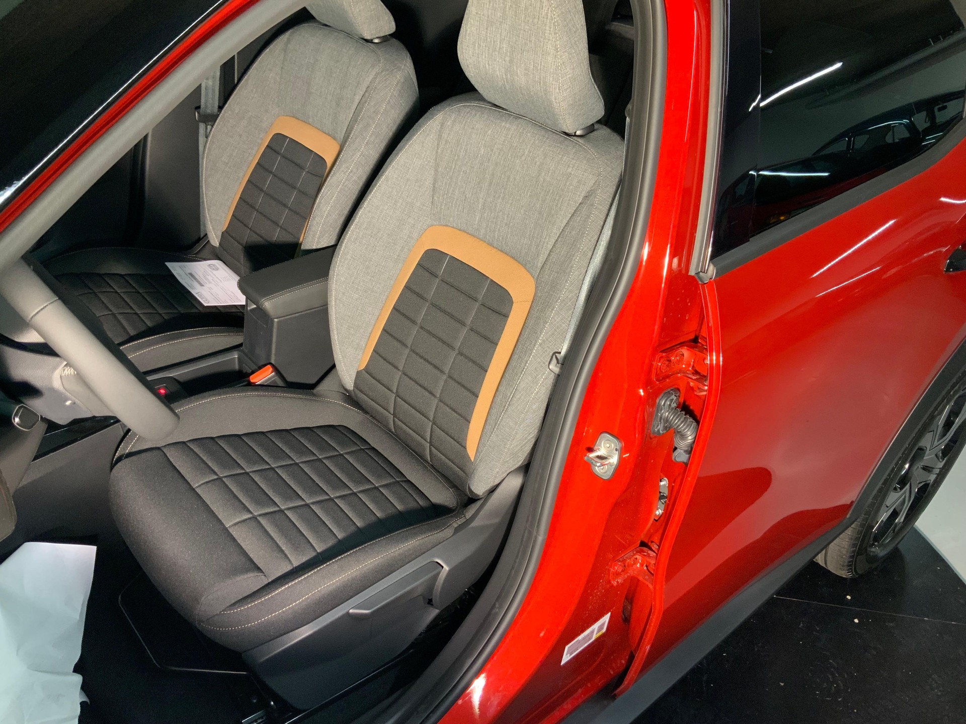 CITROEN C3 Aircross 1.2 Hybrid Plus - 9