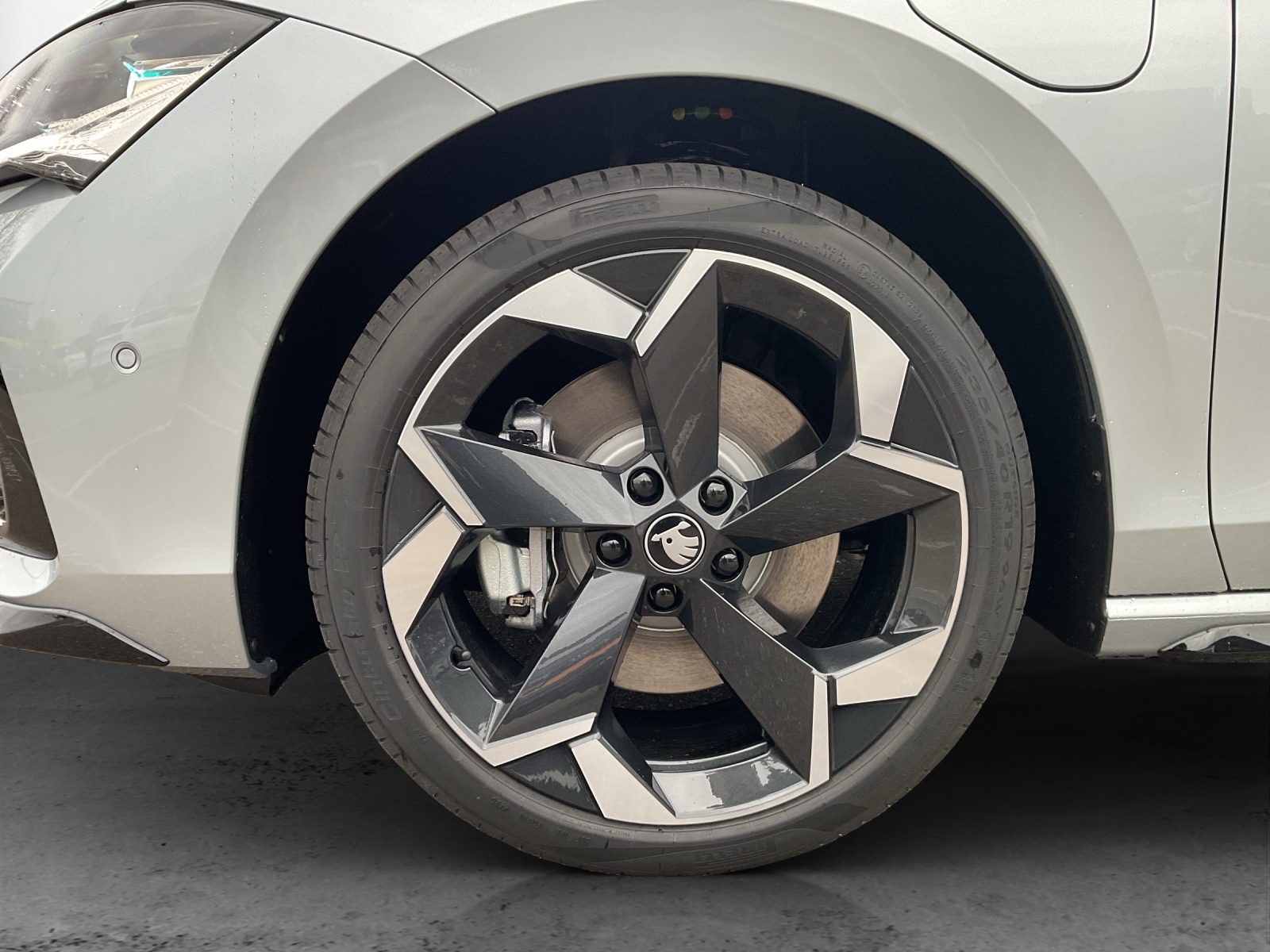 SKODA Superb Combi 1.5 TSI PHEV Sportline DSG - 13