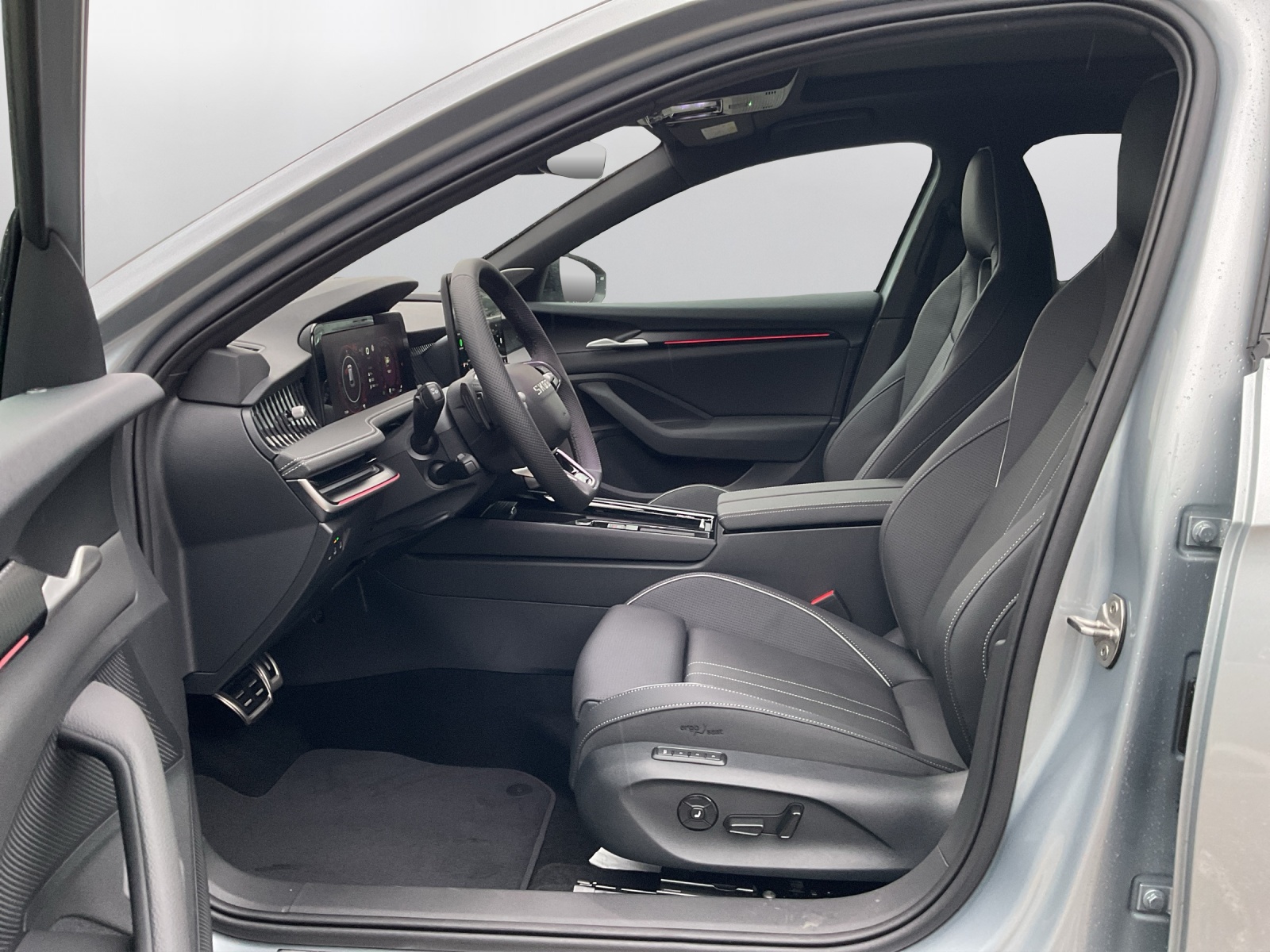 SKODA Superb Combi 1.5 TSI PHEV Sportline DSG - 10