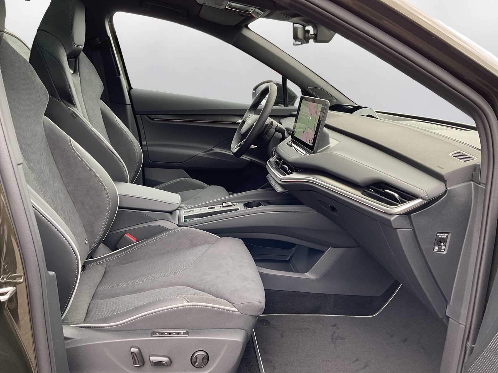 SKODA Enyaq 85x Sportline 4x4 - 14