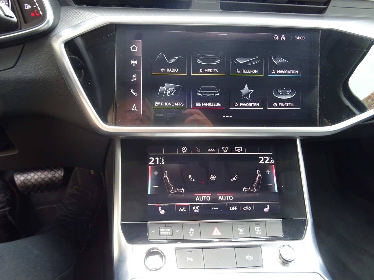 AUDI A6 Avant 2.0 40 TDI Sport S-Tronic - 8