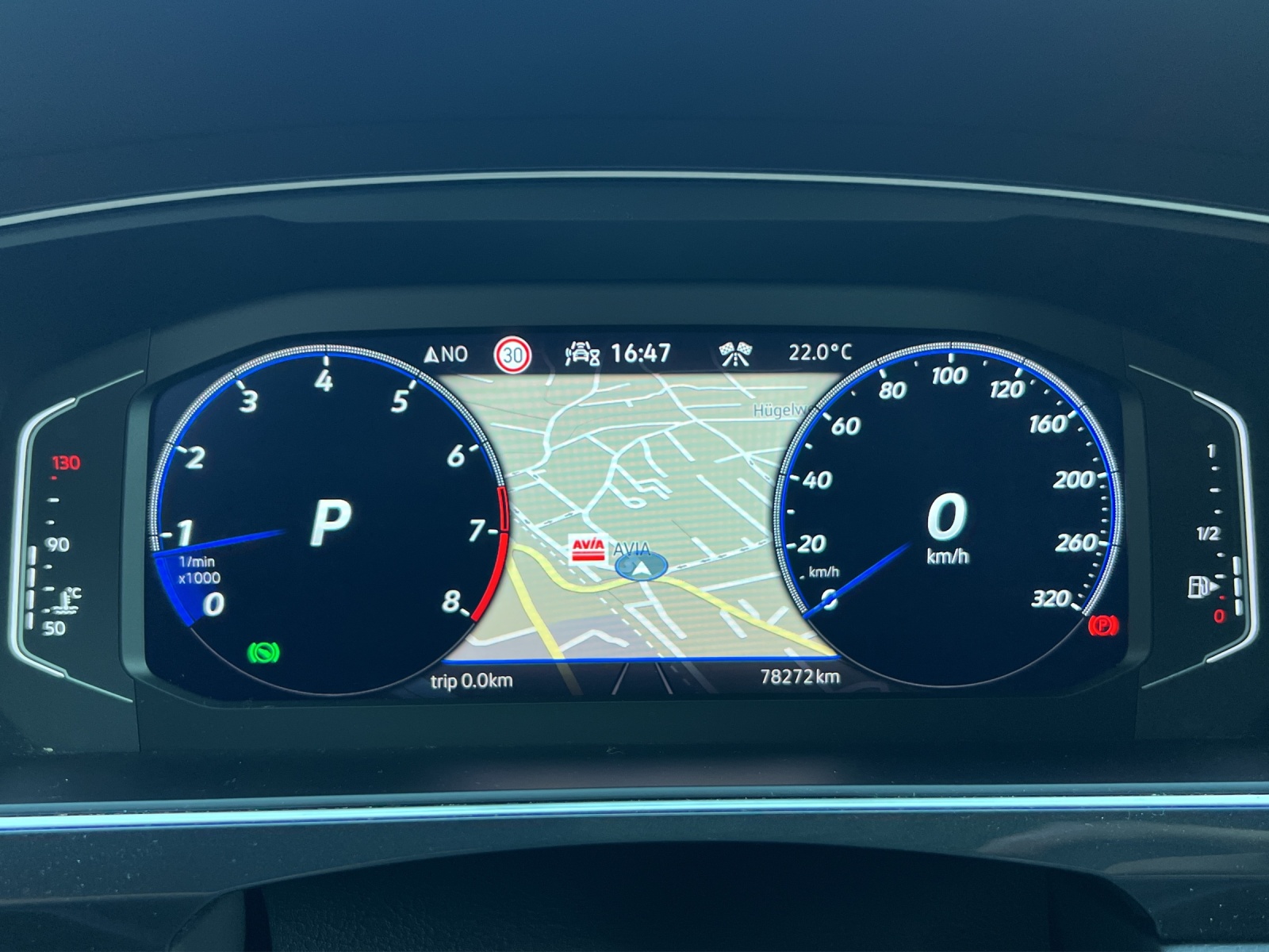 VW Tiguan 2.0TSI R 4Motion DSG - 8