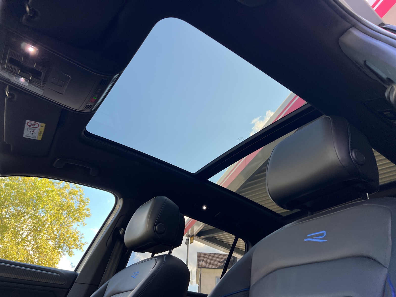 VW Tiguan 2.0TSI R 4Motion DSG - 15