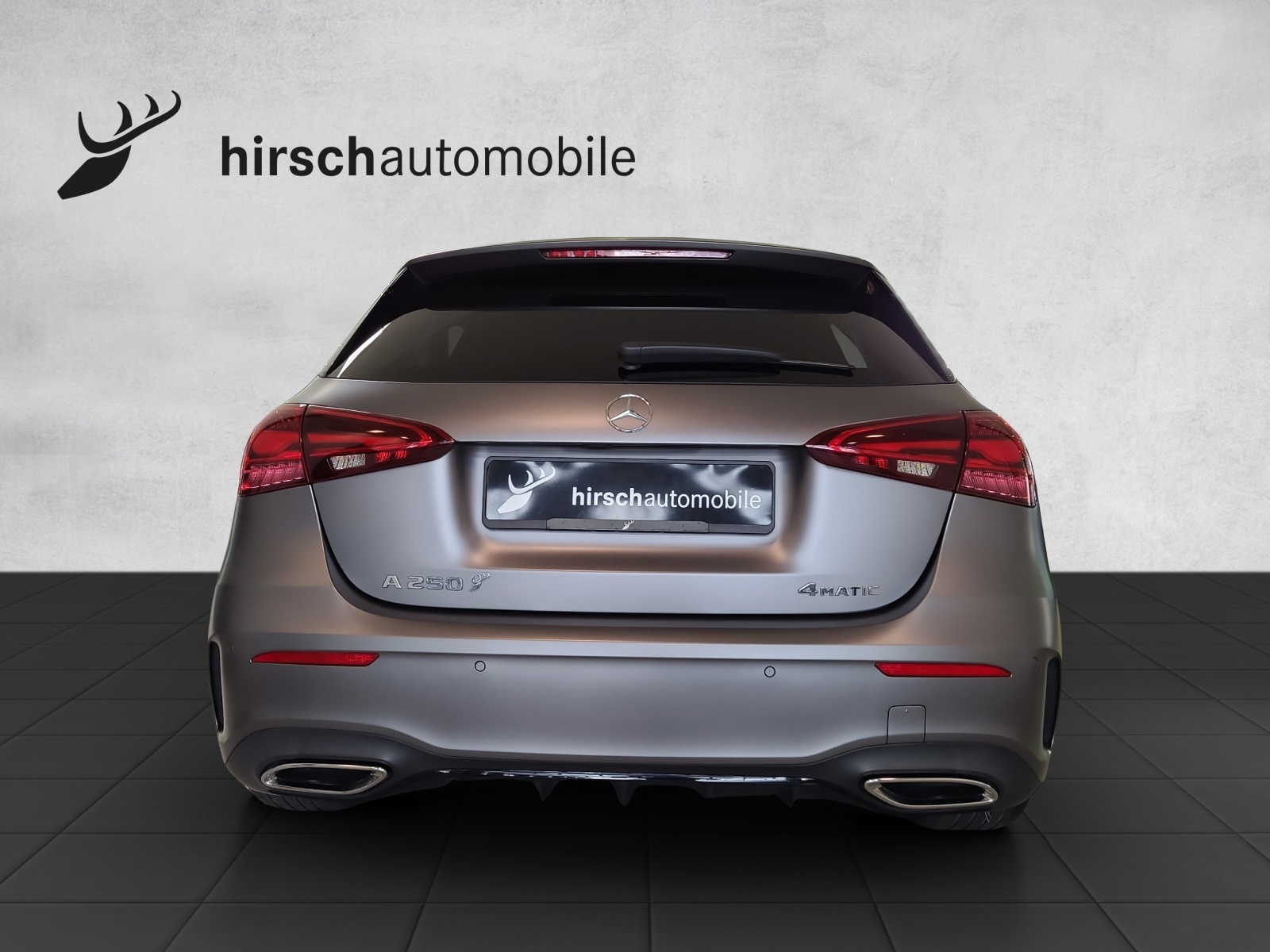MERCEDES-BENZ A 250 4Matic AMG Line 7G-DCT - 3