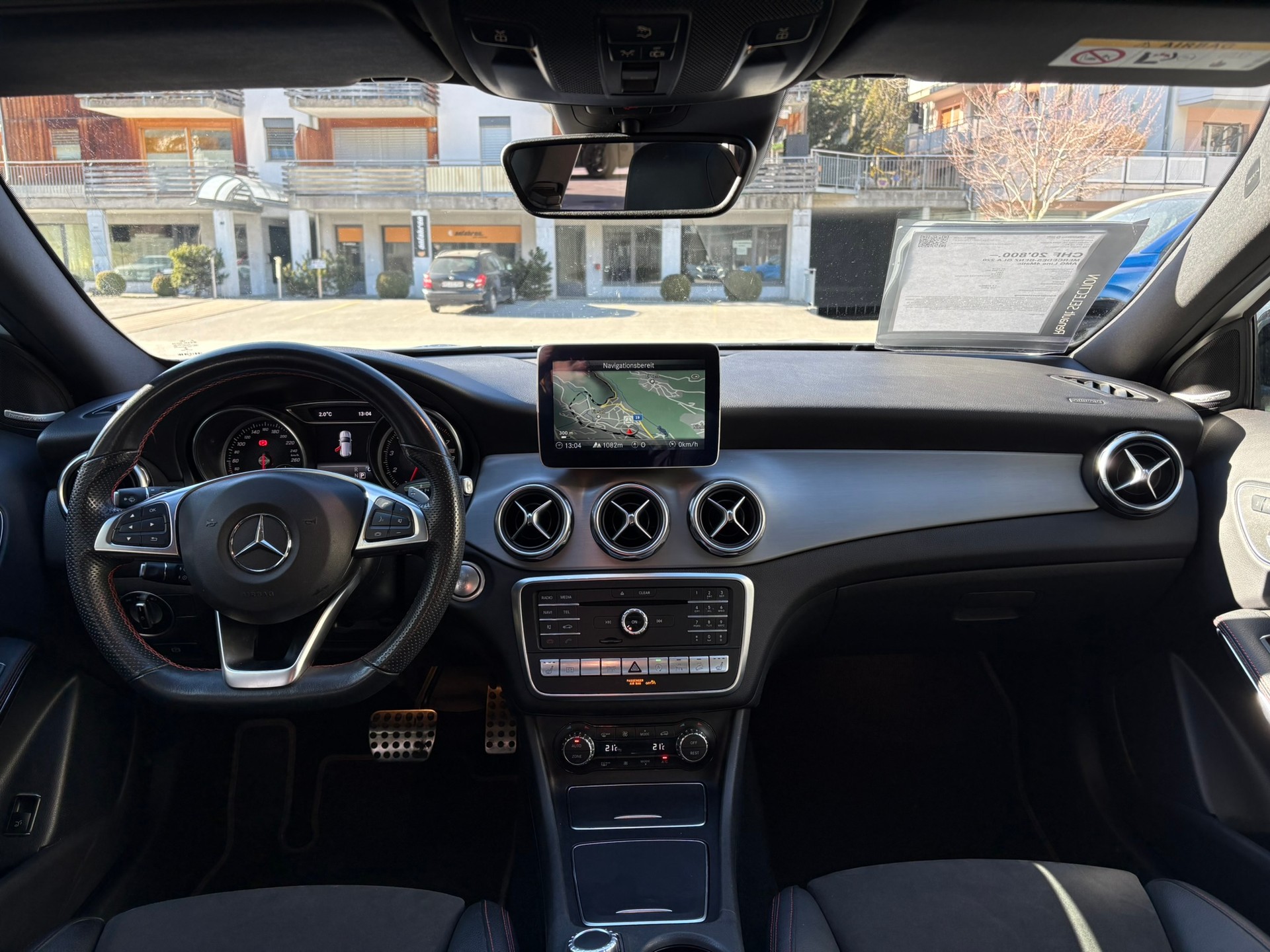 MERCEDES-BENZ GLA 220 AMG Line 4Matic - 11