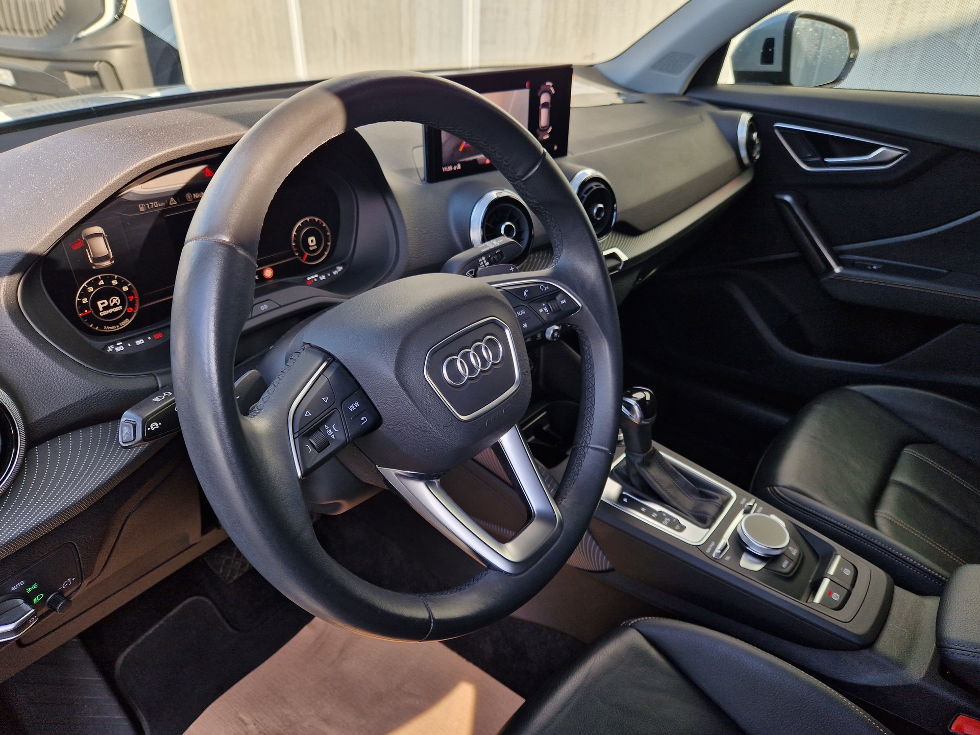 AUDI Q2 35 TFSI advanced S-tronic - 6