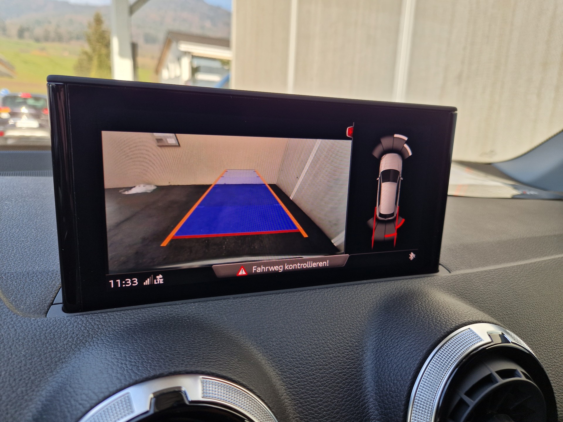 AUDI Q2 35 TFSI advanced S-tronic - 13