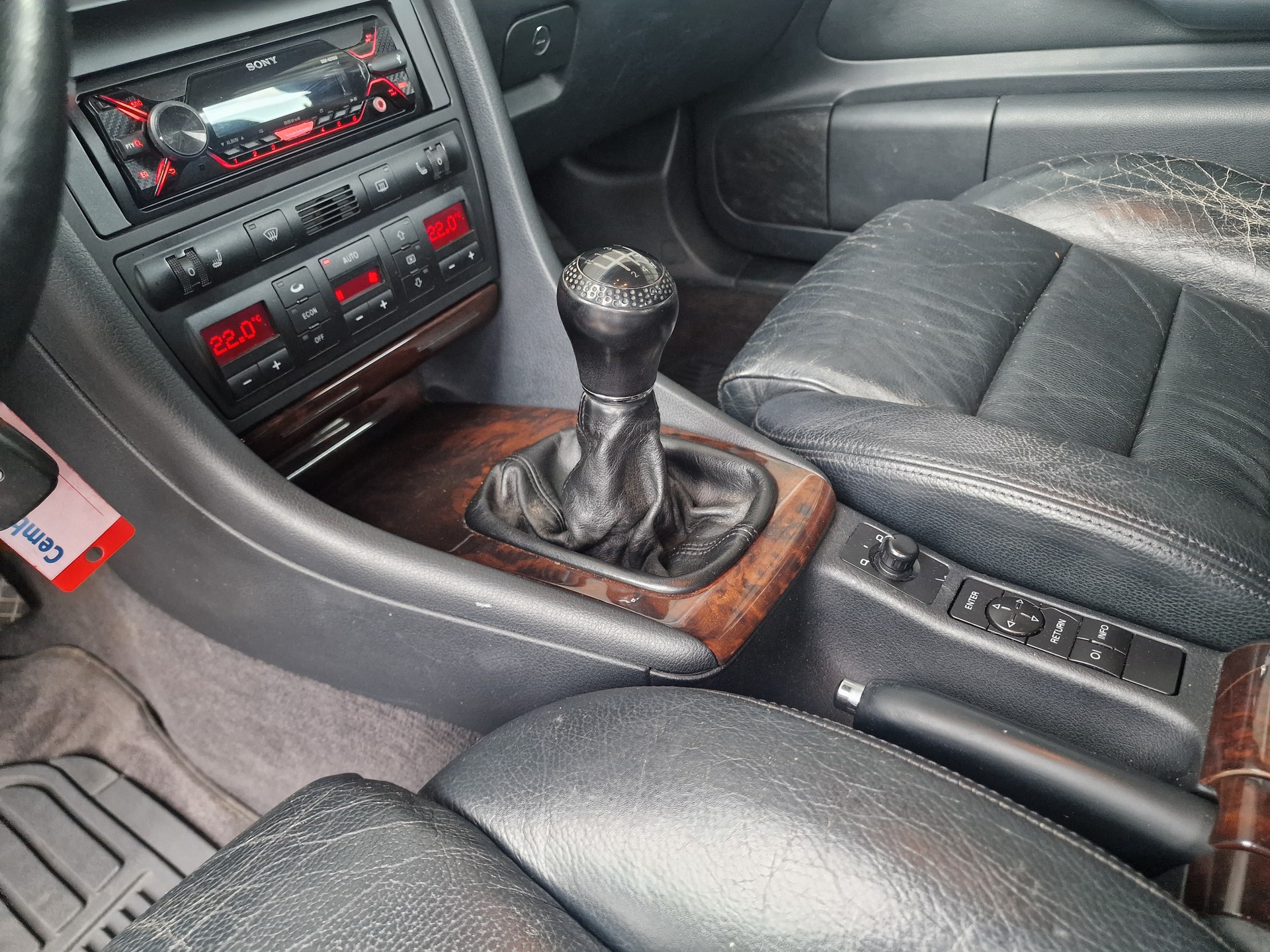 AUDI A6 Avant 2.7 T quattro Advance gepflegt AHK MFK Neu 12Mt Gara - 13