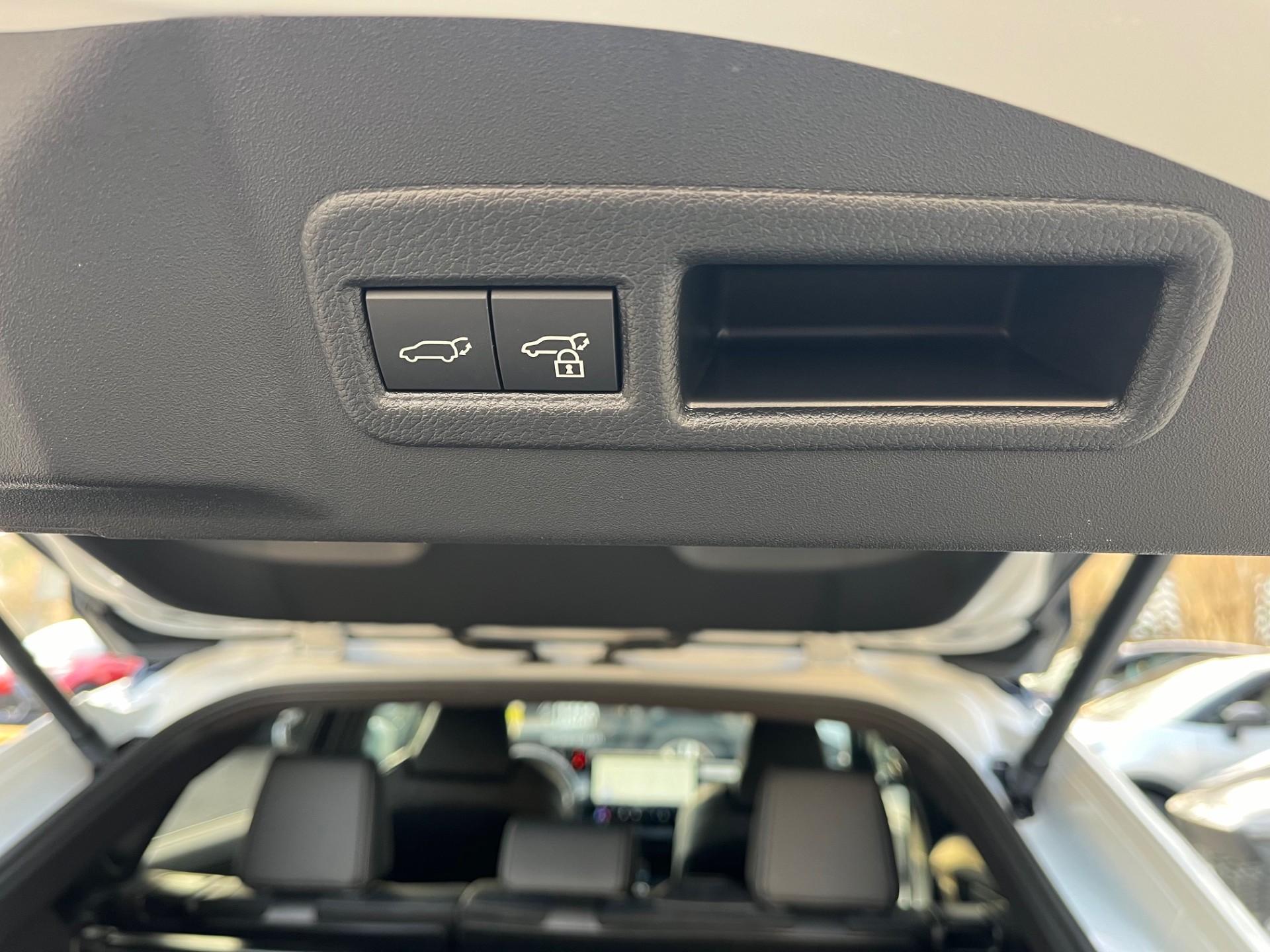 TOYOTA bZ4X Premium AWD Facelift (2026) - 17