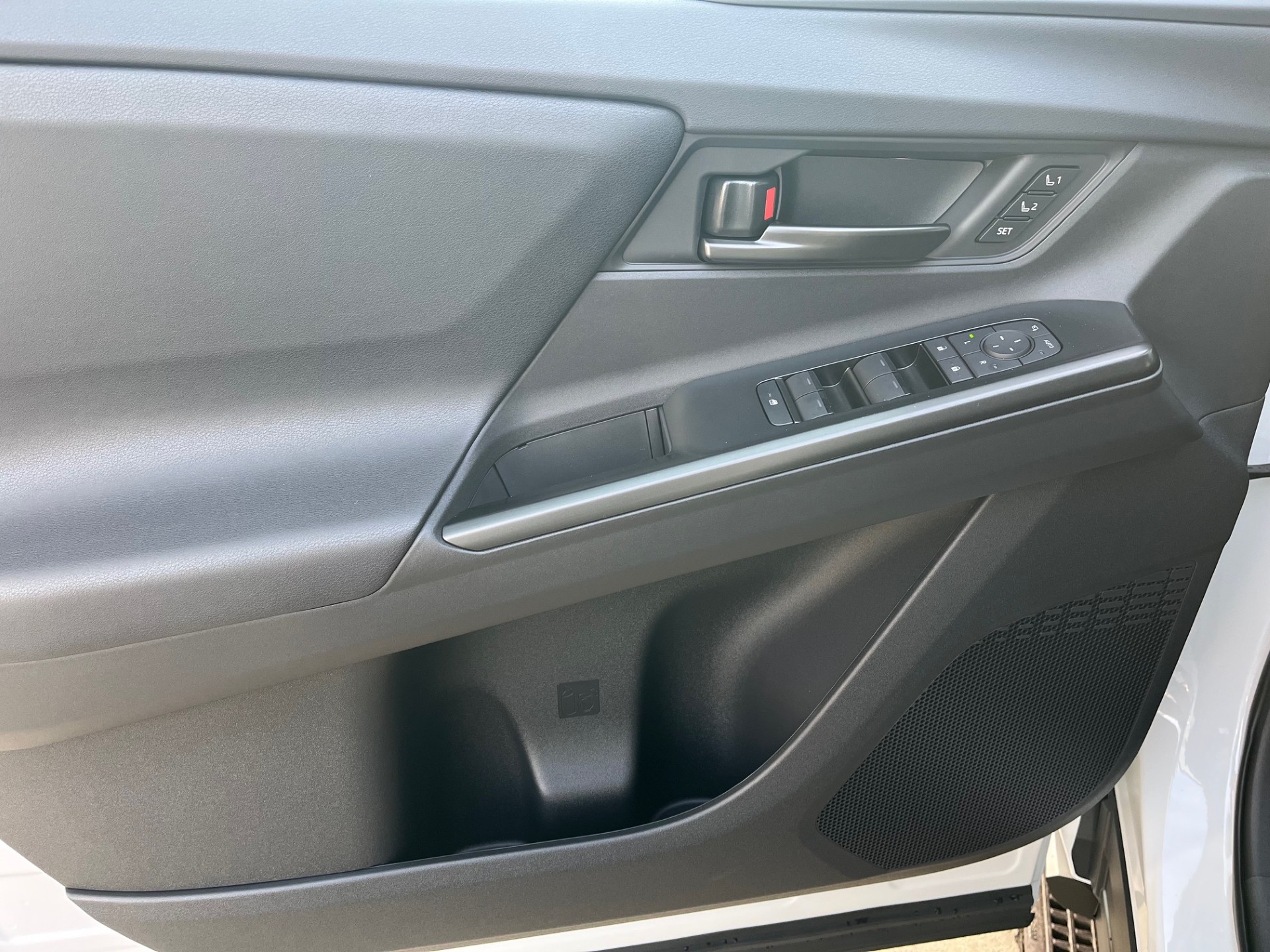 TOYOTA bZ4X Premium AWD Facelift (2026) - 19