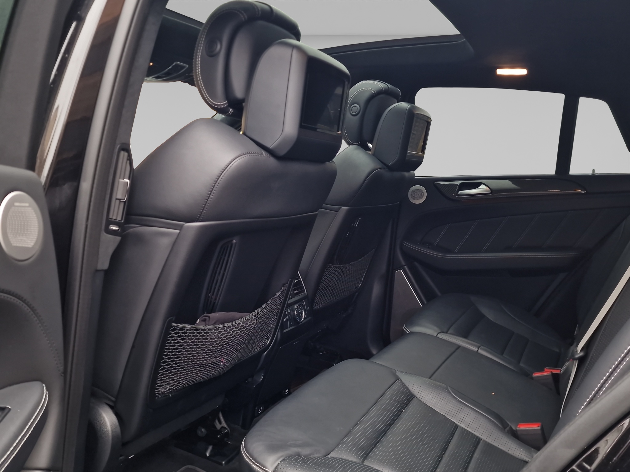 MERCEDES-BENZ GLE 63 AMG 14