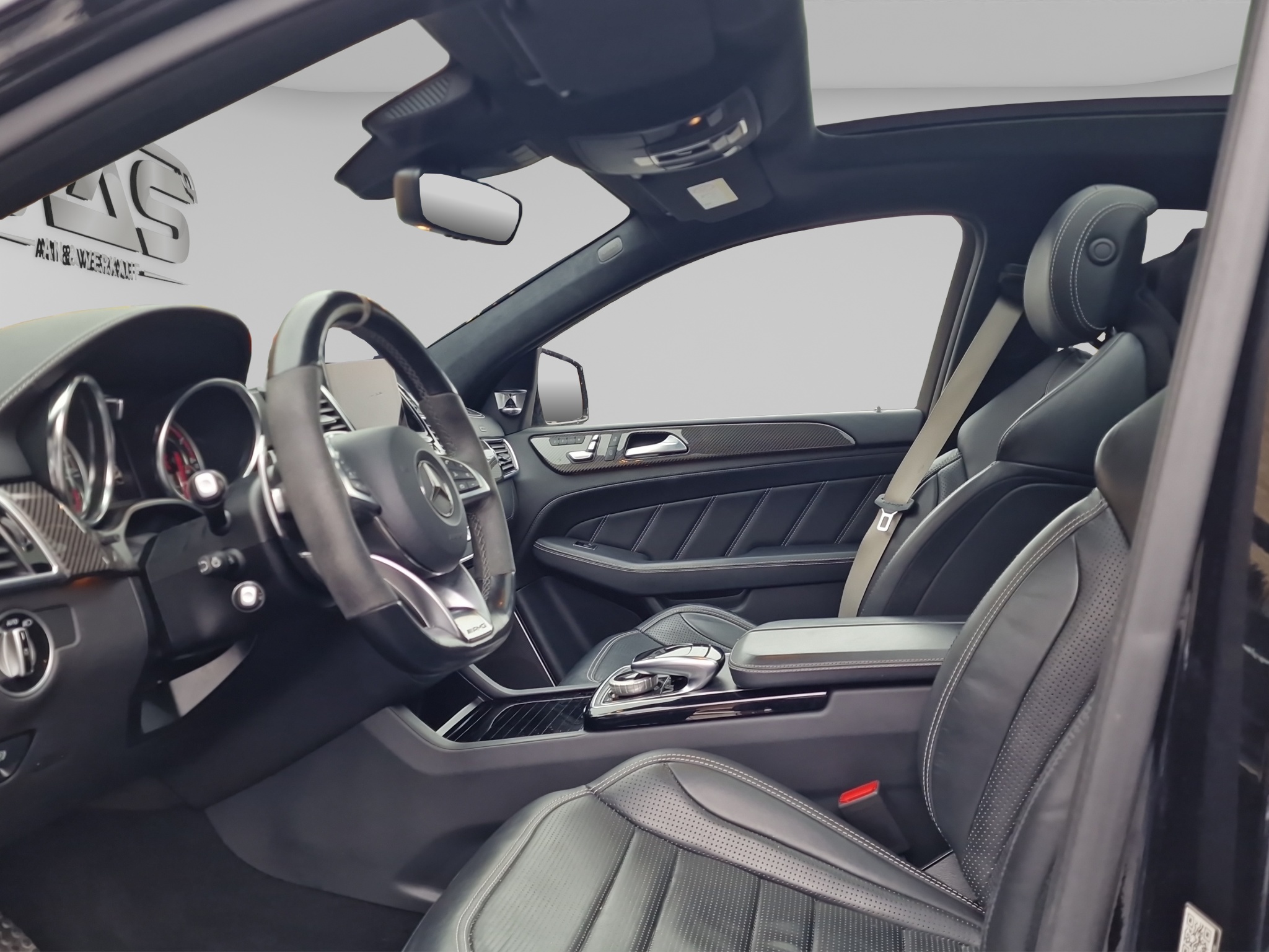 MERCEDES-BENZ GLE 63 AMG 9