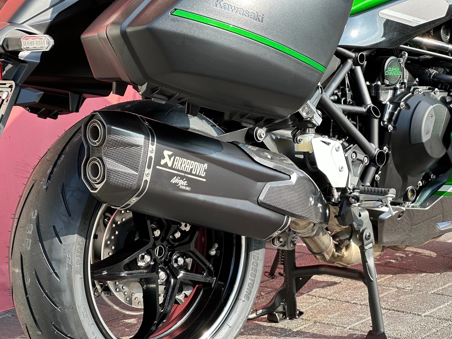KAWASAKI Ninja H2 SX SE Performance Tourer - 7