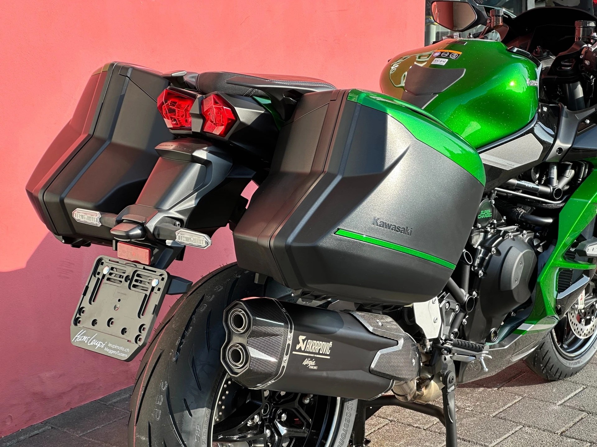 KAWASAKI Ninja H2 SX SE Performance Tourer - 5