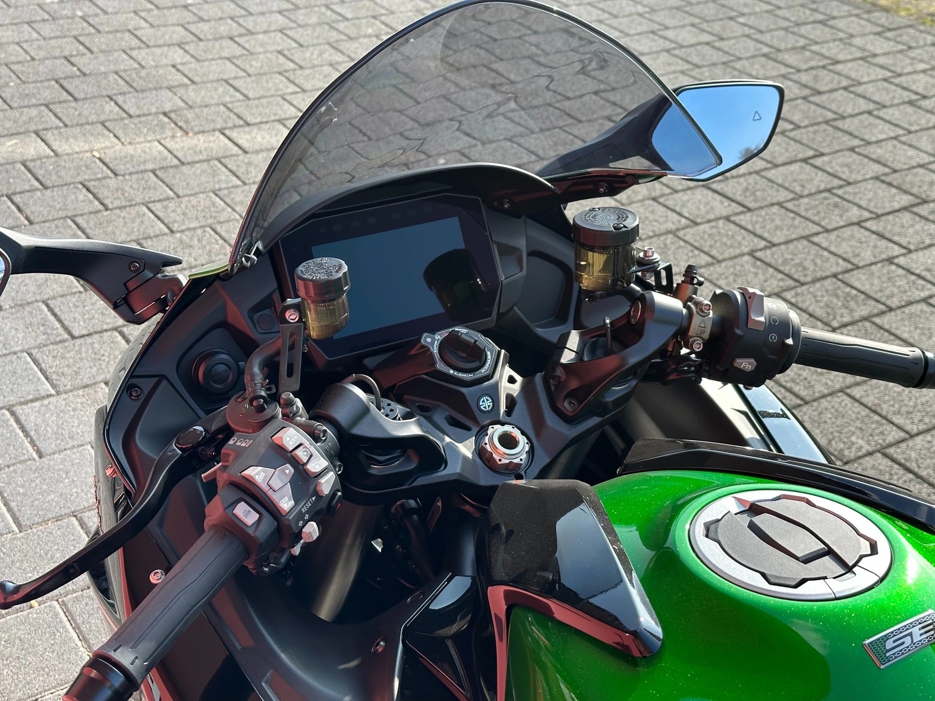 KAWASAKI Ninja H2 SX SE Performance Tourer - 14