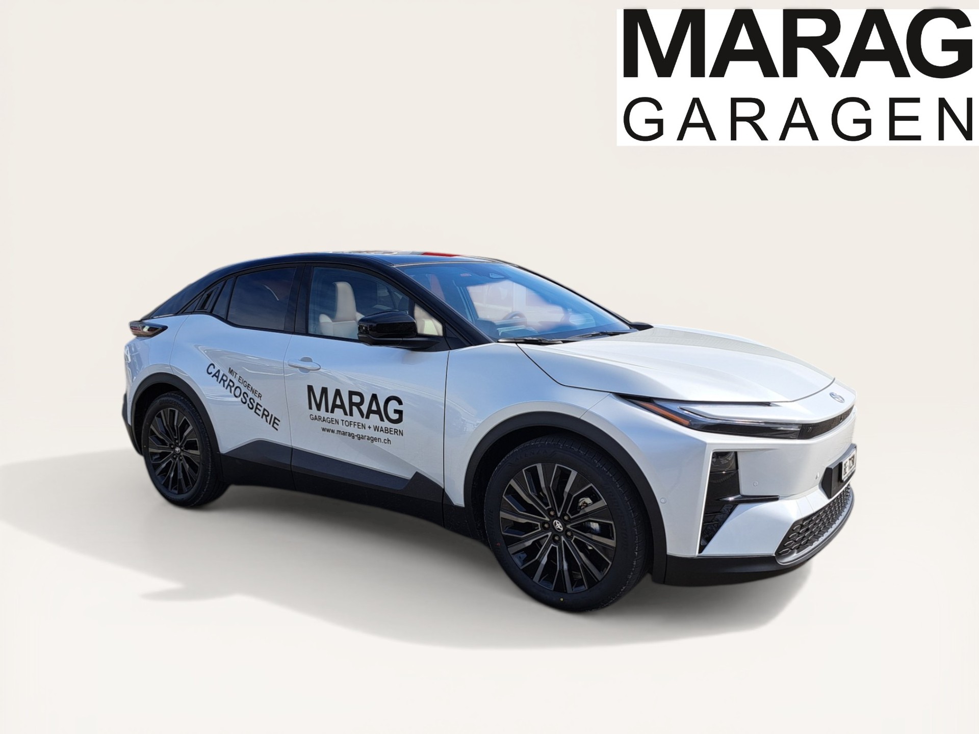 TOYOTA C-HR+ 77 kWh Premium AWD - 4