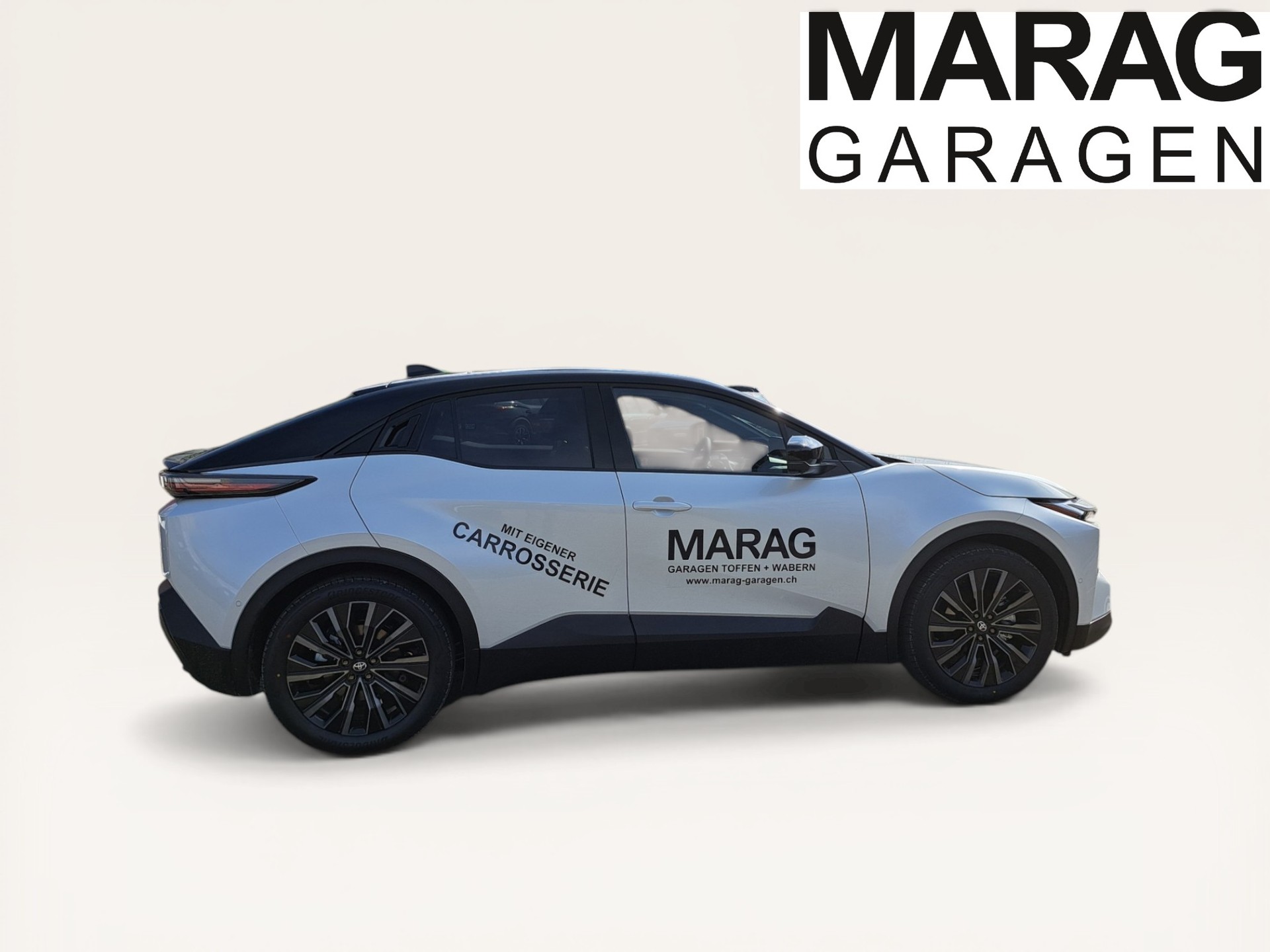 TOYOTA C-HR+ 77 kWh Premium AWD - 5