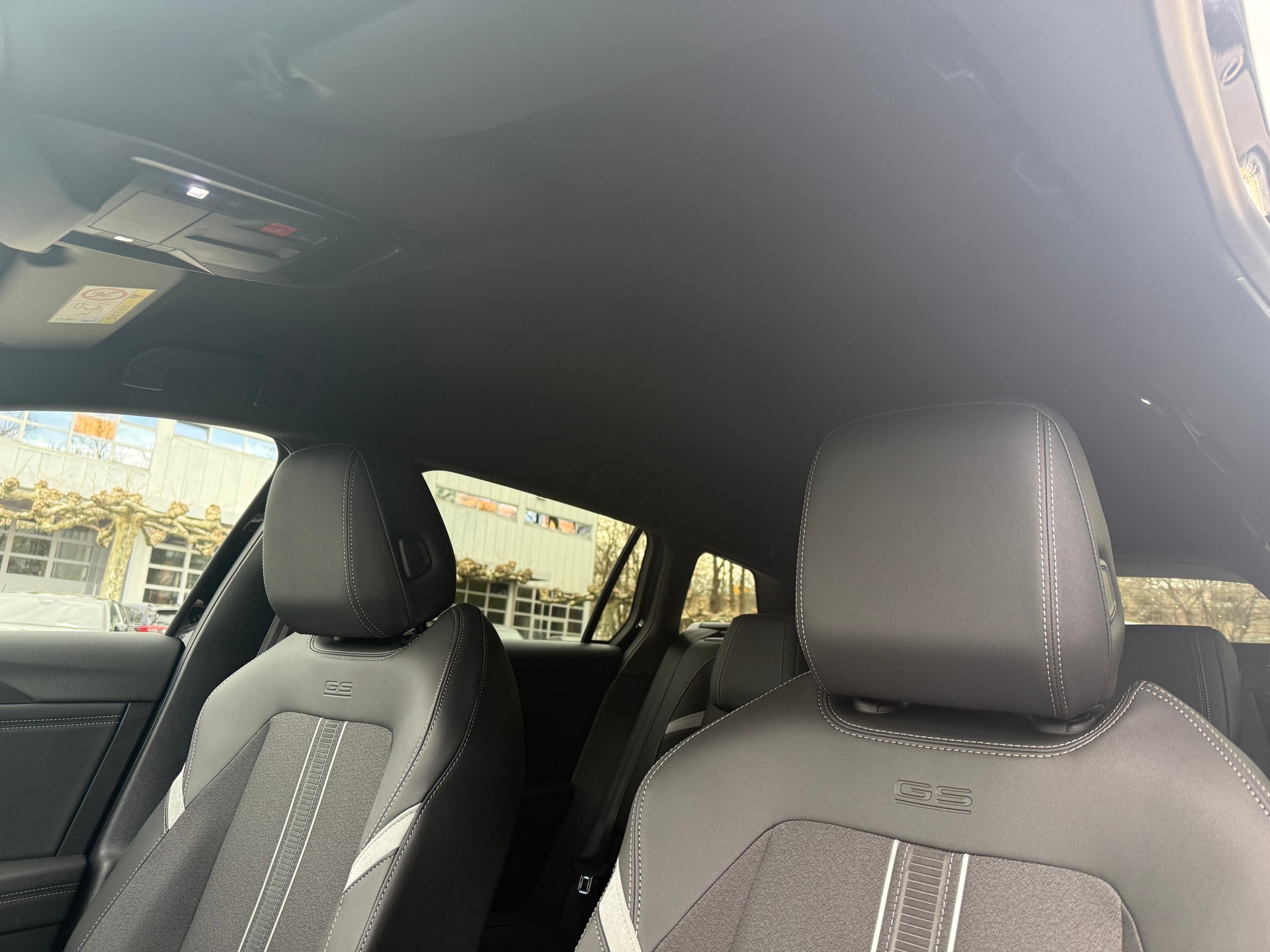 OPEL Astra Sports Tourer 1.2i Turbo GS A - 11