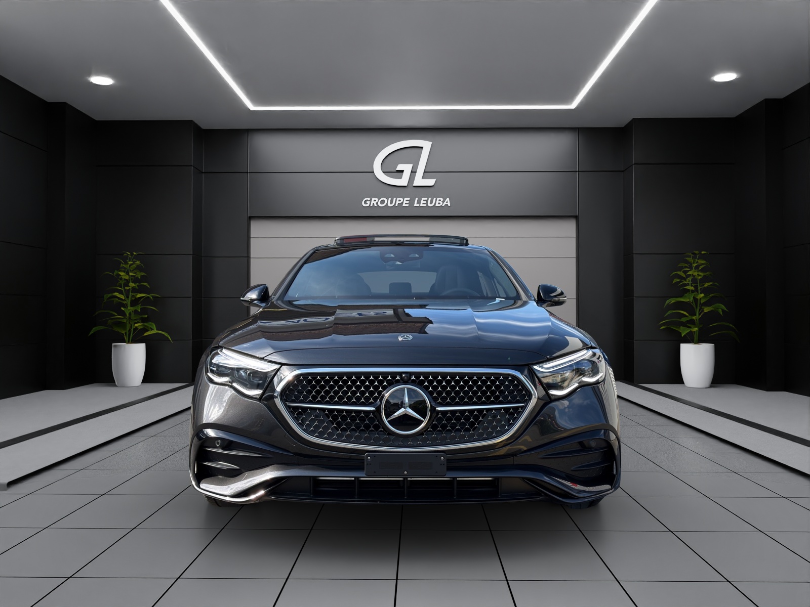 MERCEDES-BENZ E 400 e 4Matic 9G-Tronic - 2