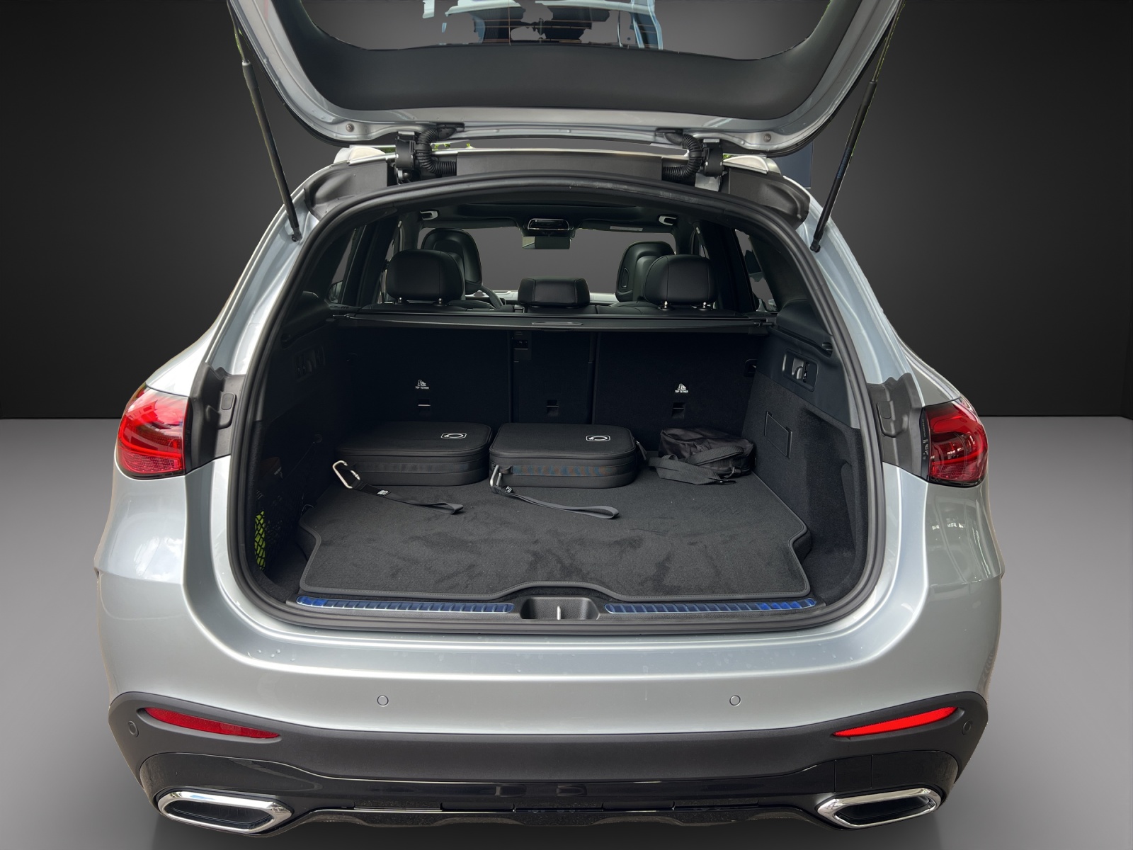 MERCEDES-BENZ GLC 300 e 4Matic EQ Star 9G-Tronic - 14