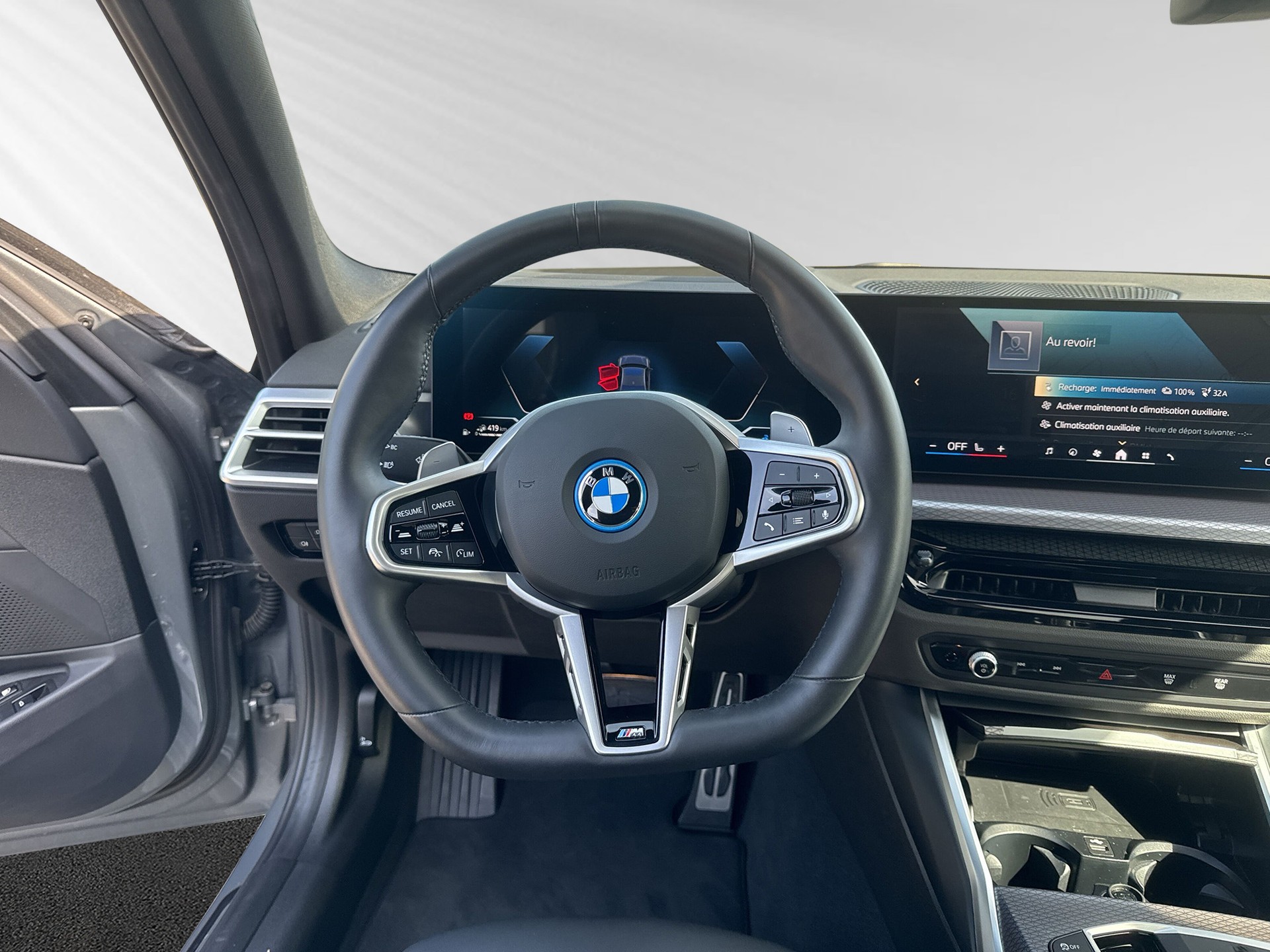 BMW 330e xDrive Steptronic M Sport - 5